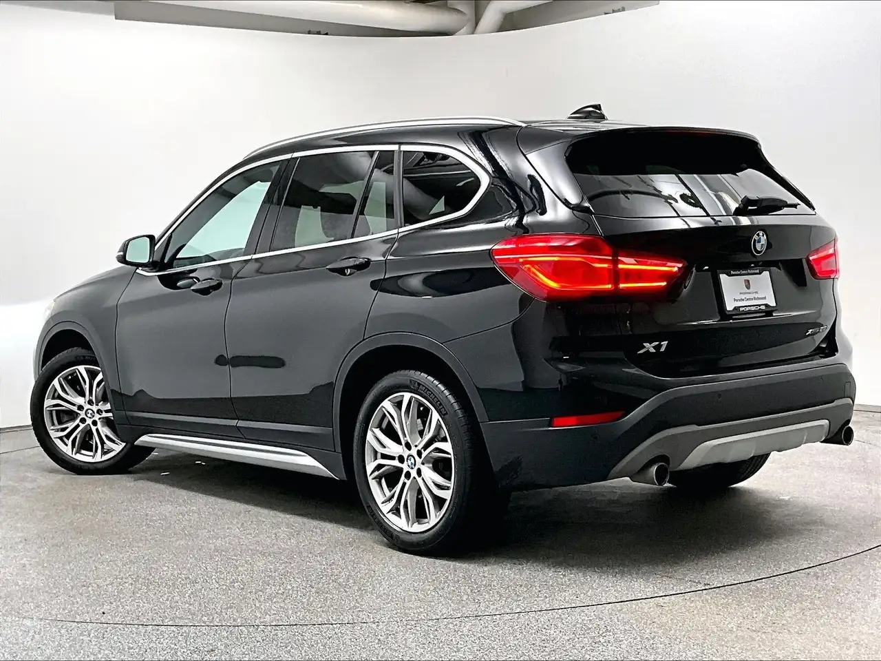 BMW X1 снимка BMW X1