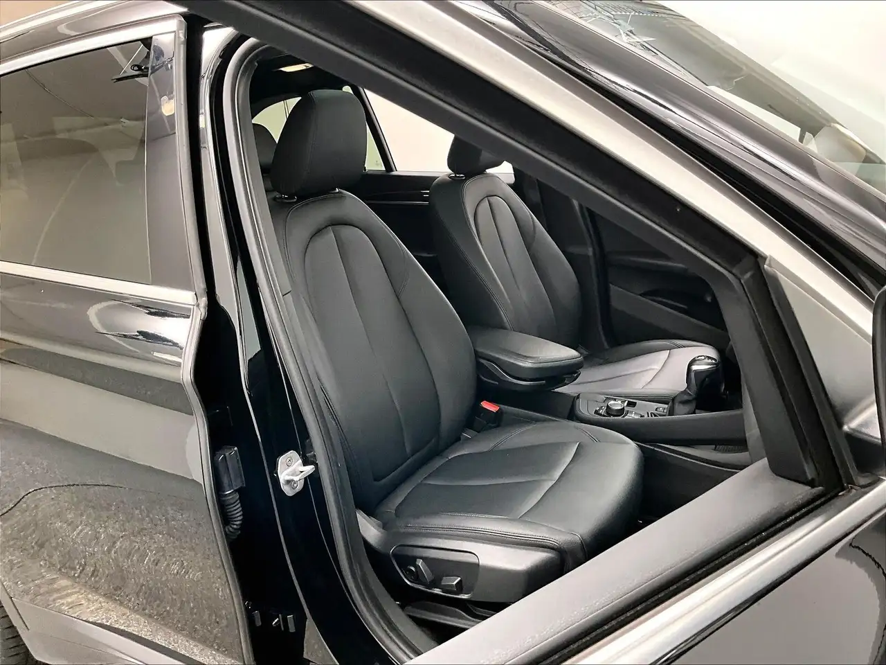 BMW X1 снимка BMW X1