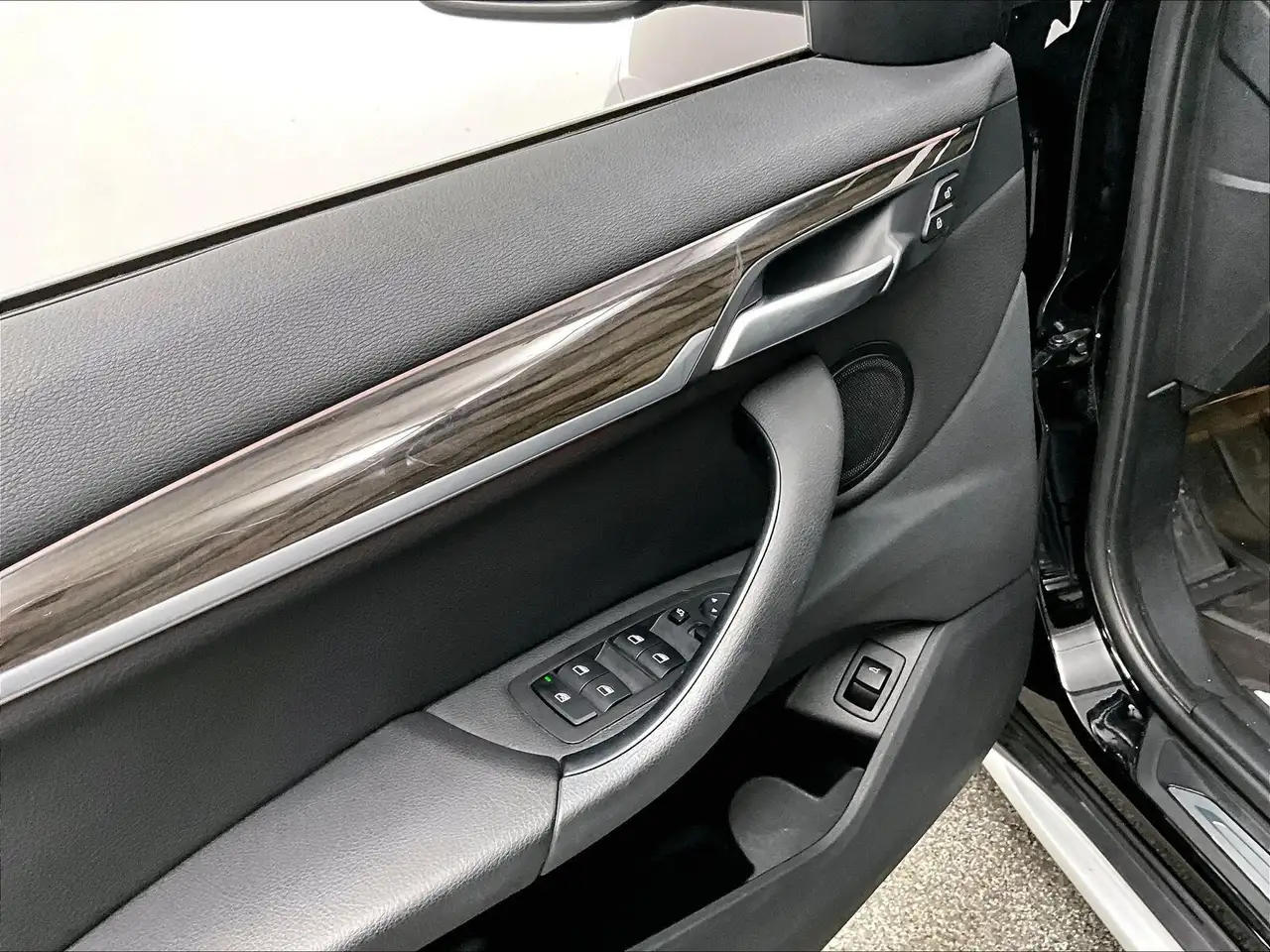 BMW X1 снимка BMW X1