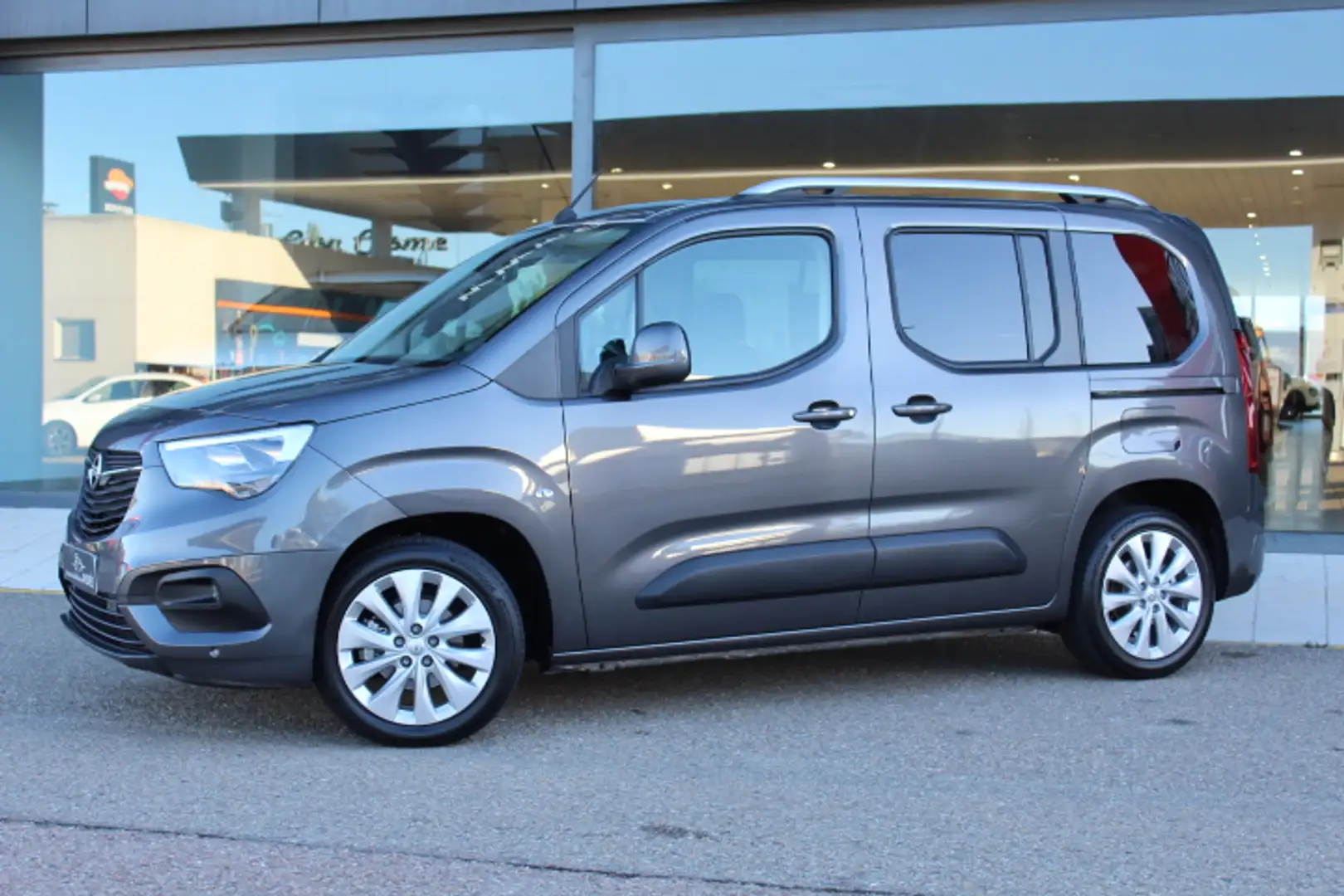 Opel Combo Life 1.5TD S/S Selective L 100 Gris - 2