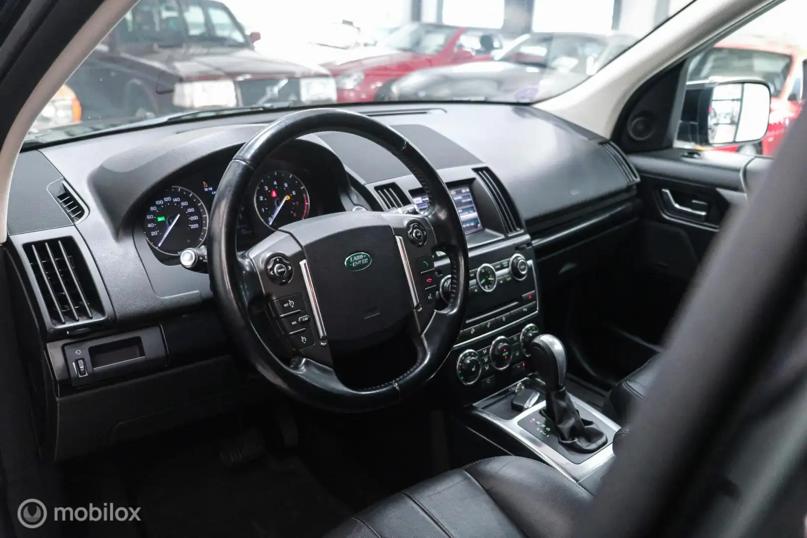 Land Rover Freelander Si4 SE |240 pk | 4X4 | Trekhaak | Camera | LED | N Negro - 2
