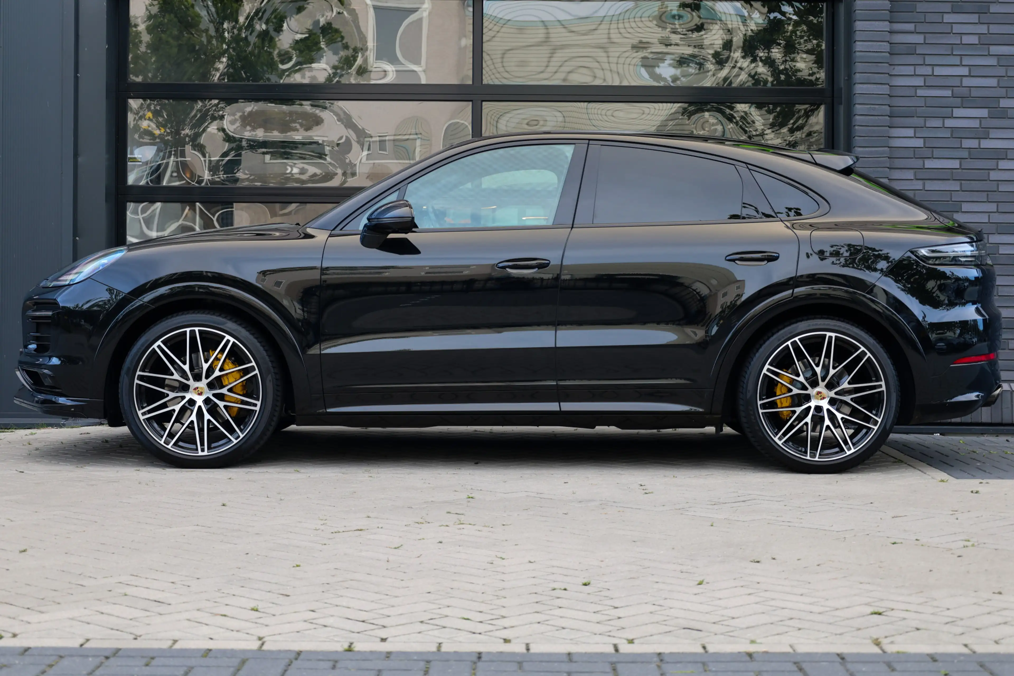 Porsche Cayenne Coupé 3.0 E-Hybrid Platinum Edition | NAP! | BTW | — photo 20