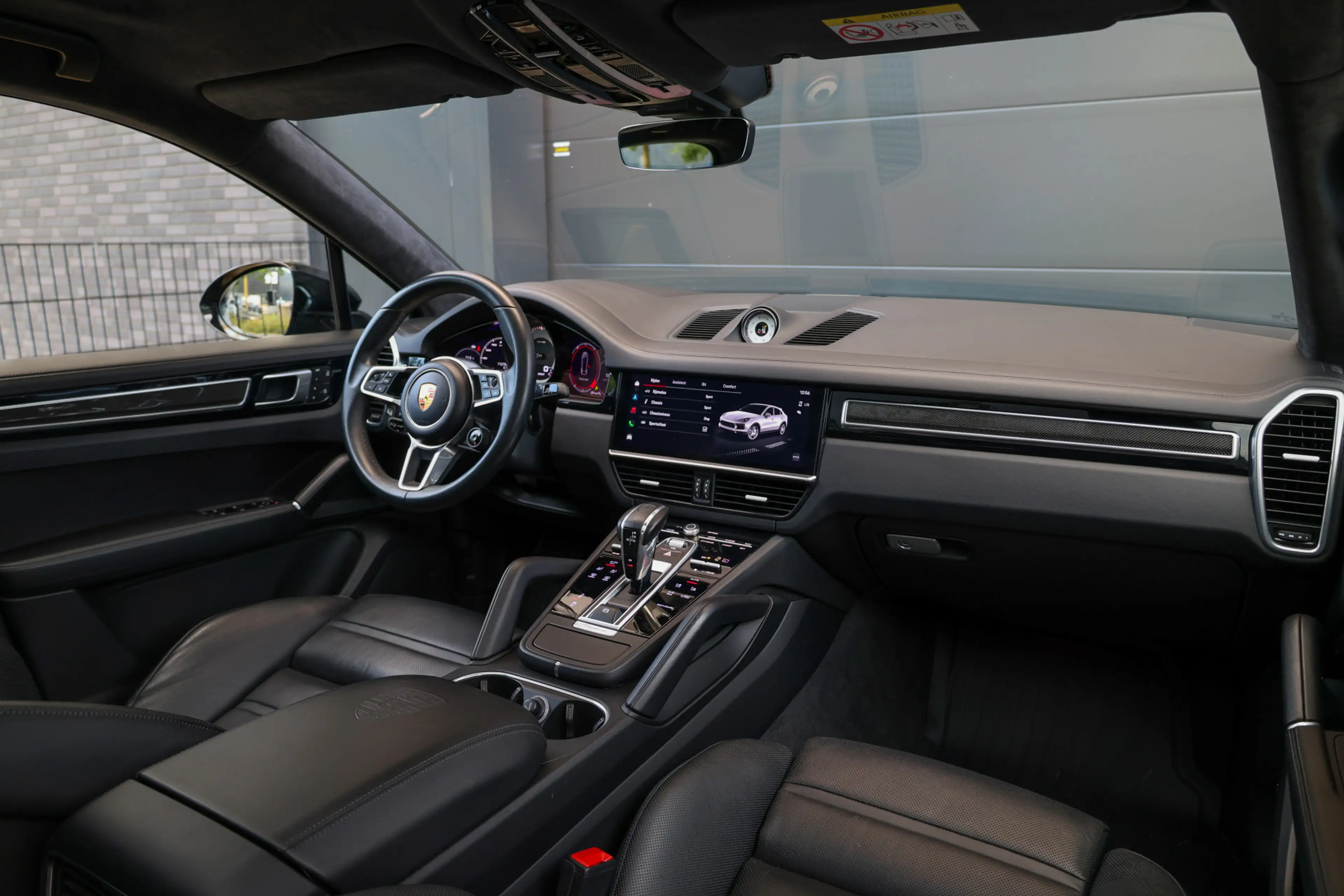 Porsche Cayenne Coupé 3.0 E-Hybrid Platinum Edition | NAP! | BTW | — photo 28