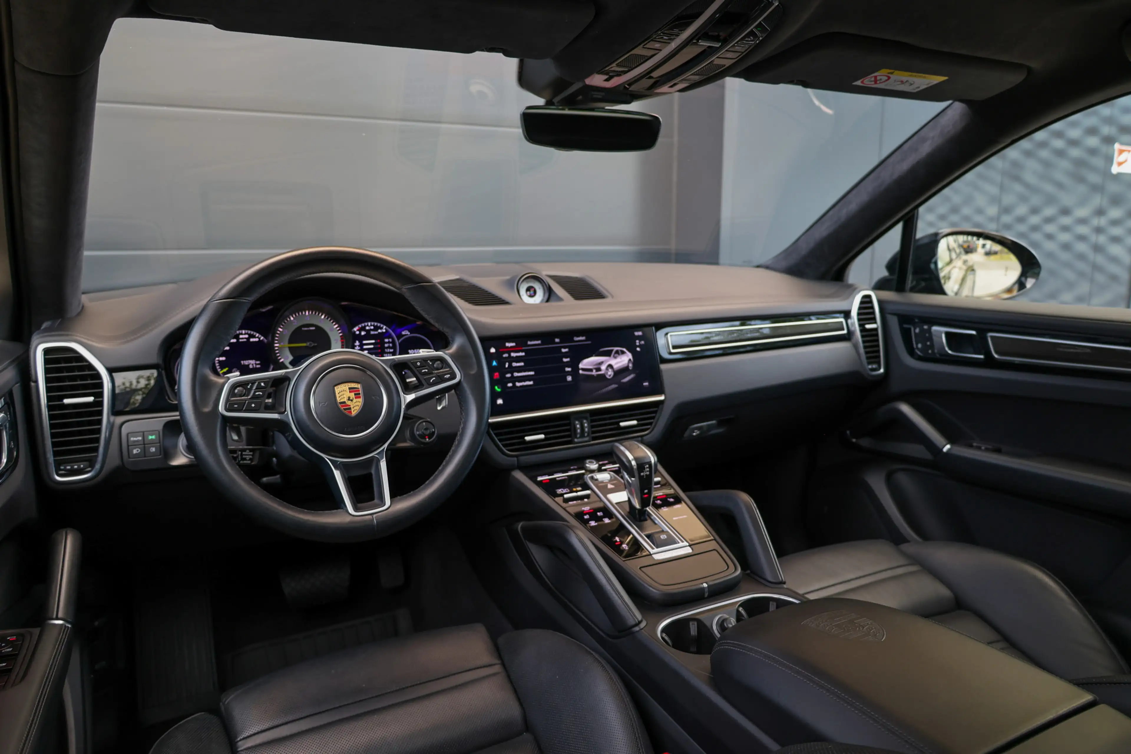 Porsche Cayenne Coupé 3.0 E-Hybrid Platinum Edition | NAP! | BTW | — photo 4