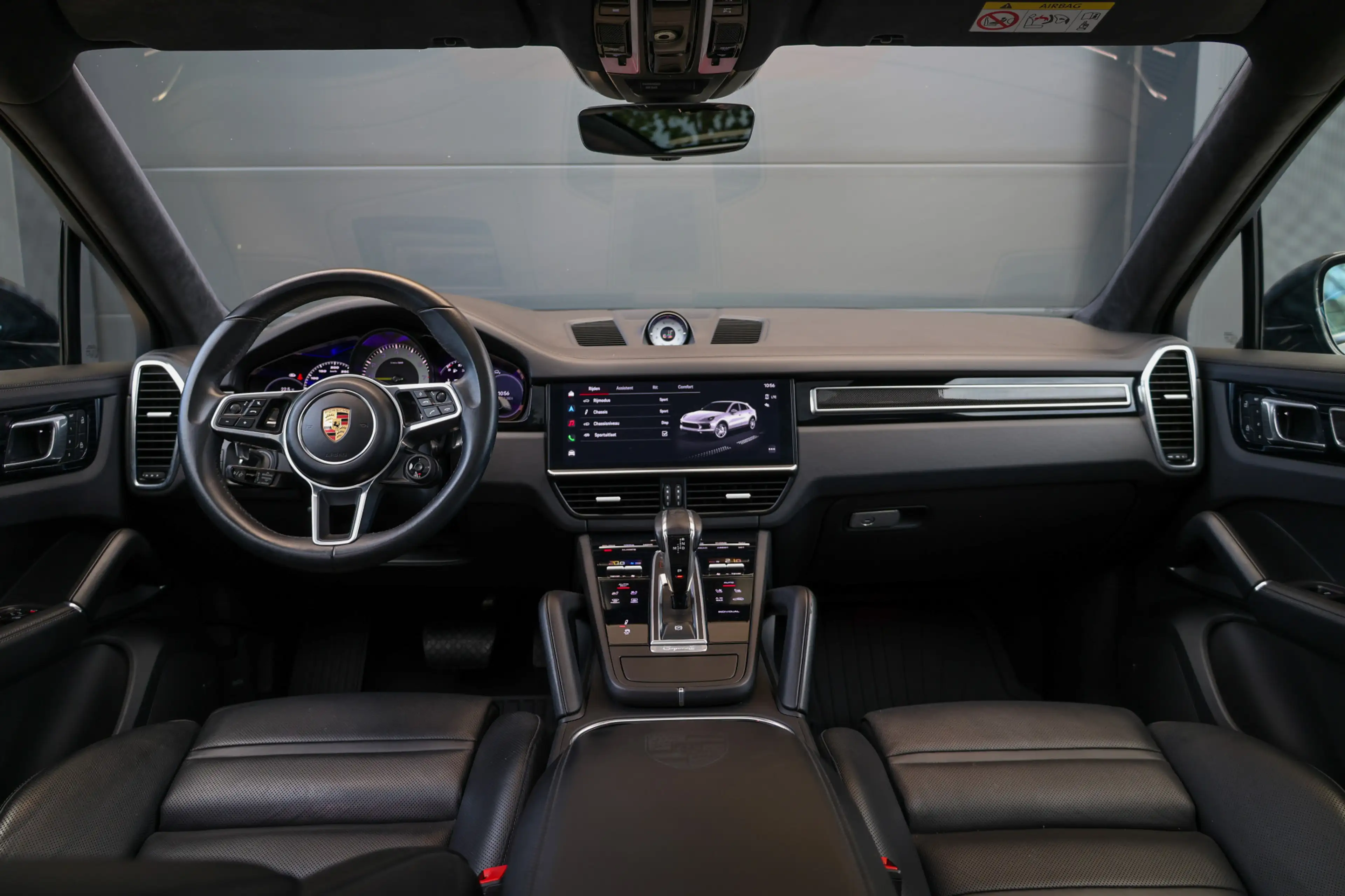 Porsche Cayenne Coupé 3.0 E-Hybrid Platinum Edition | NAP! | BTW | — photo 33