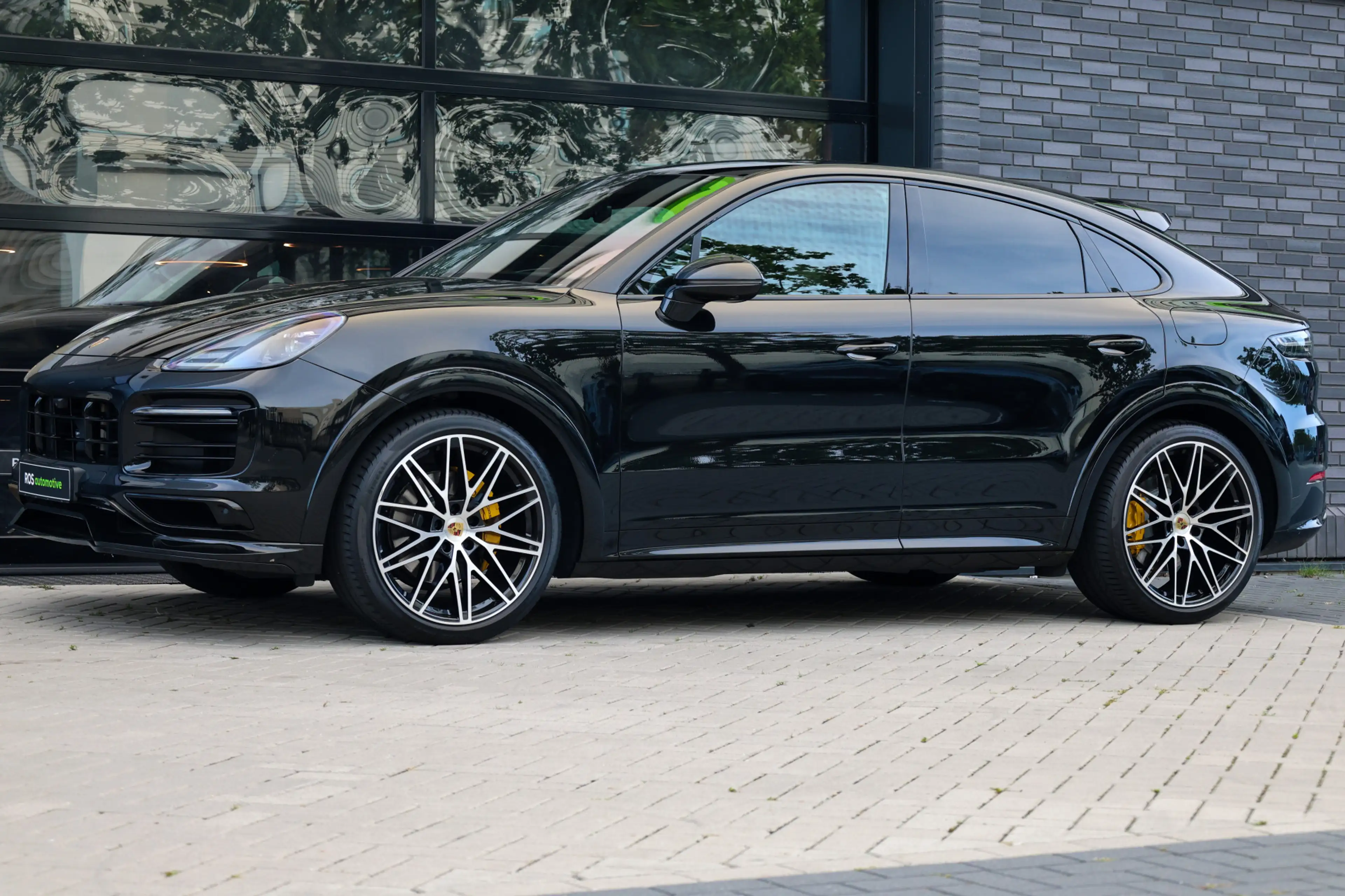 Porsche Cayenne Coupé 3.0 E-Hybrid Platinum Edition | NAP! | BTW | — photo 13
