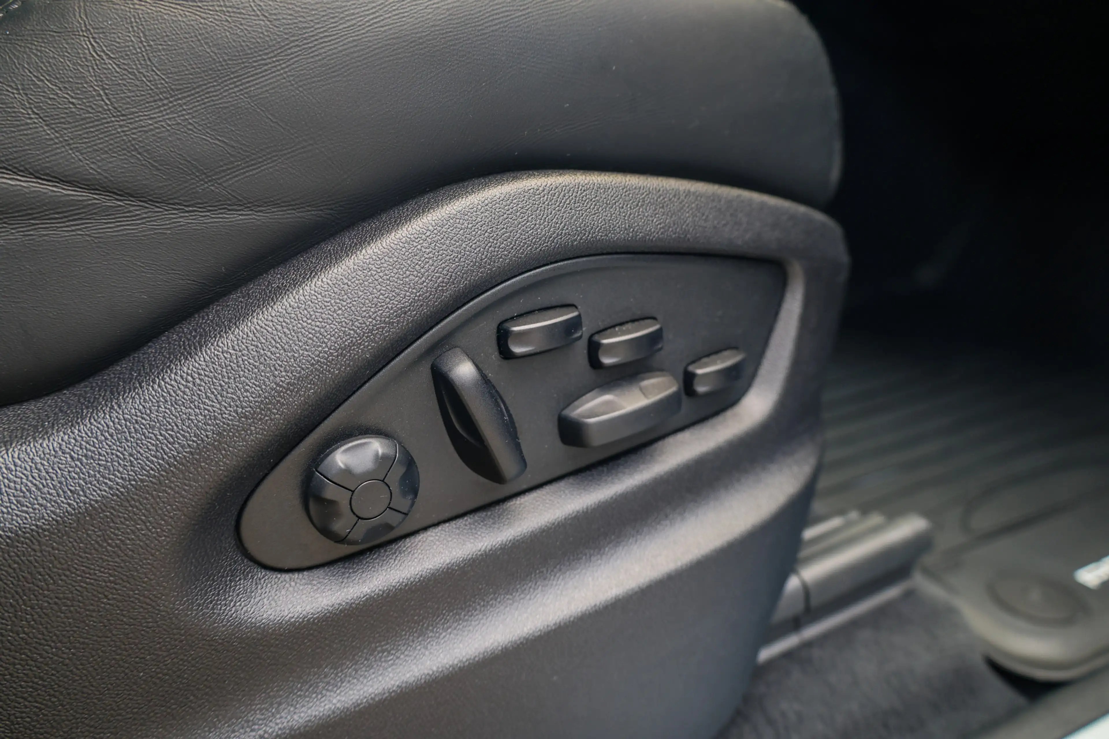 Porsche Cayenne Coupé 3.0 E-Hybrid Platinum Edition | NAP! | BTW | — photo 25