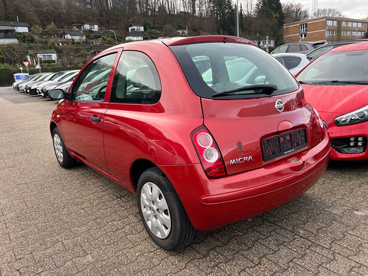 Nissan Micra Season KLIMA*EFH*ZENTRAL*CD-RADIO* Rouge - 2