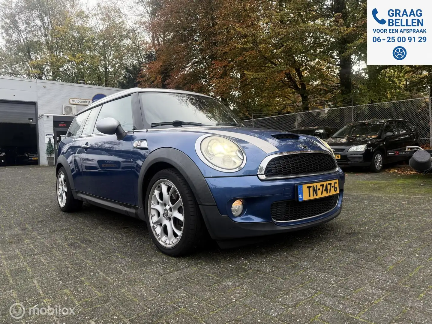 MINI Cooper S Clubman 1.6 Chili 175PK Leder / Xenon / LM / Navi Modrá - 2