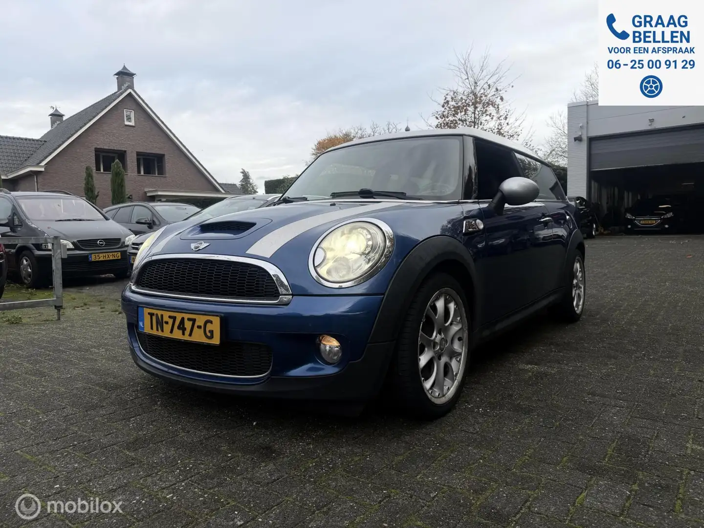 MINI Cooper S Clubman 1.6 Chili 175PK Leder / Xenon / LM / Navi Modrá - 1