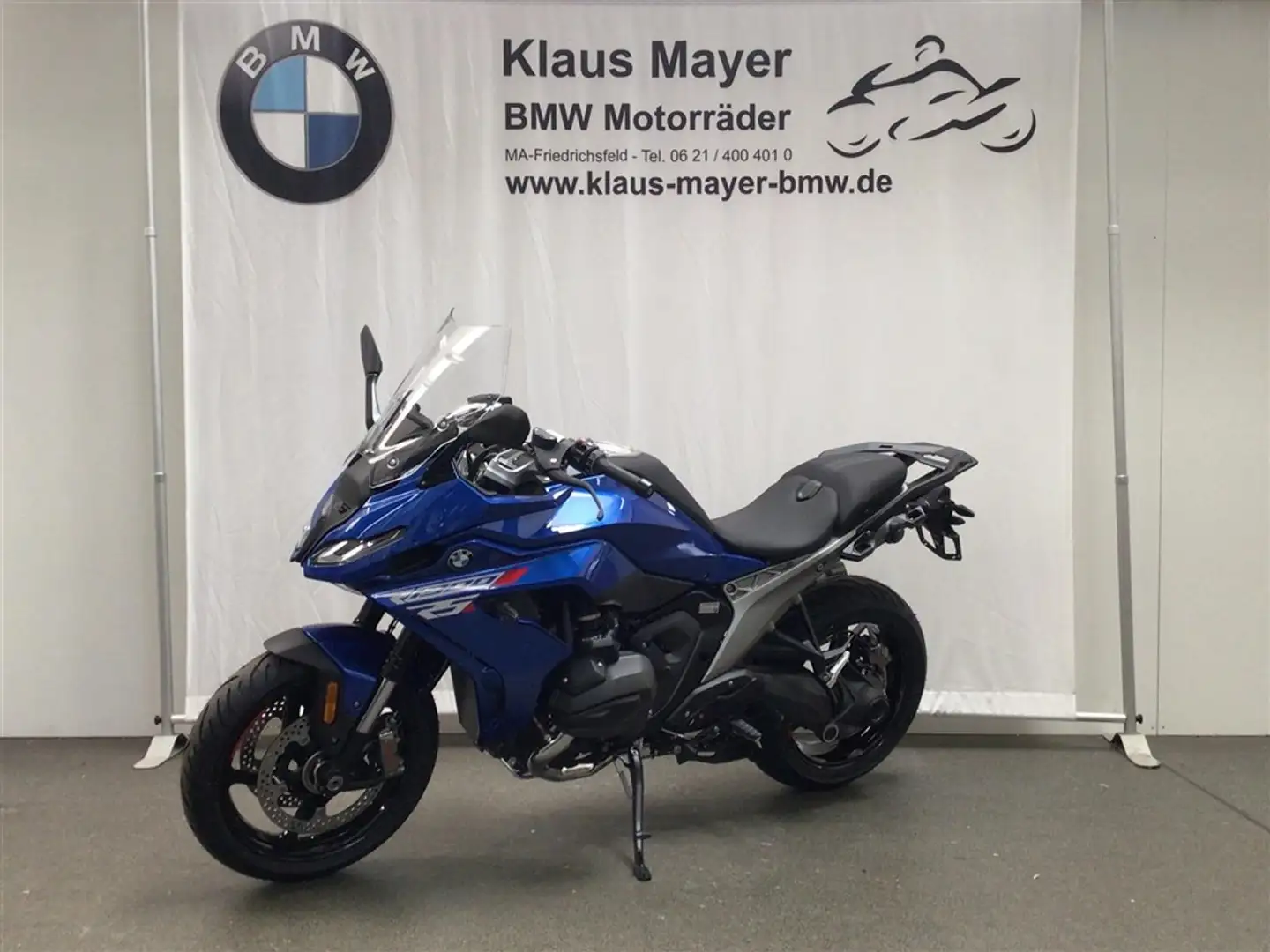 BMW R 1300 RS 0 plava - 2