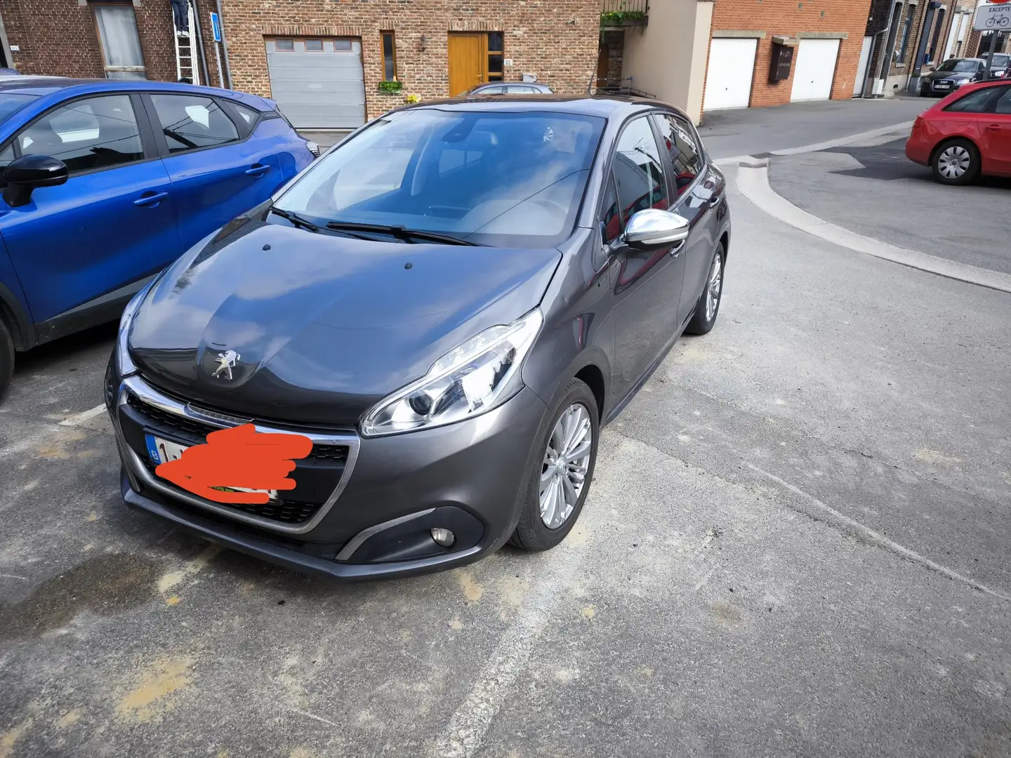 Peugeot 208 PureTech 82ch S&S BVM5 Allure - 1