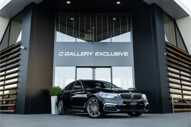 BMW 540 5-serie 540i xDrive High Executive - M Sport | Pan