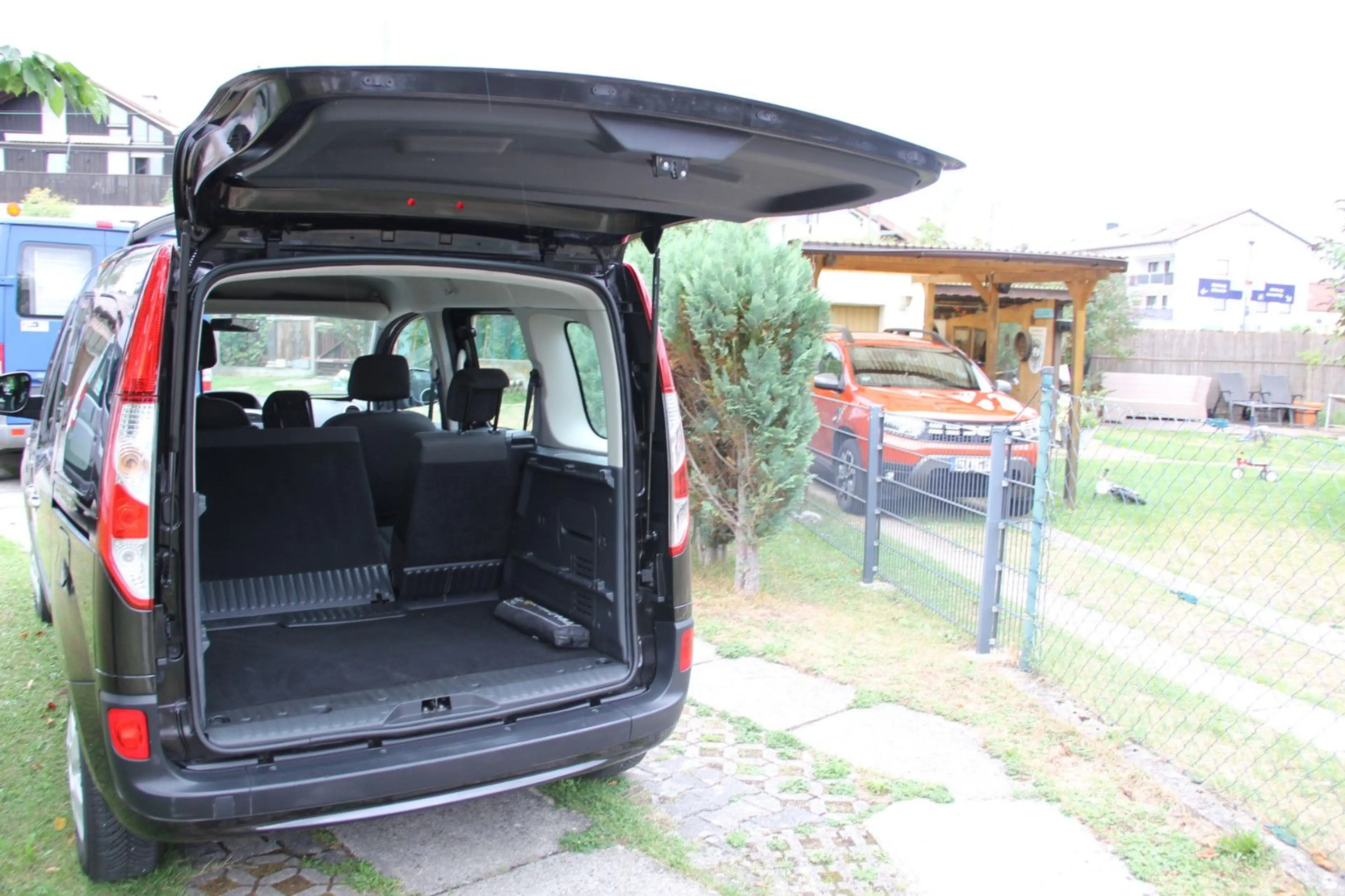 Renault Kangoo Happy Family DCI 90 Klima — photo 14