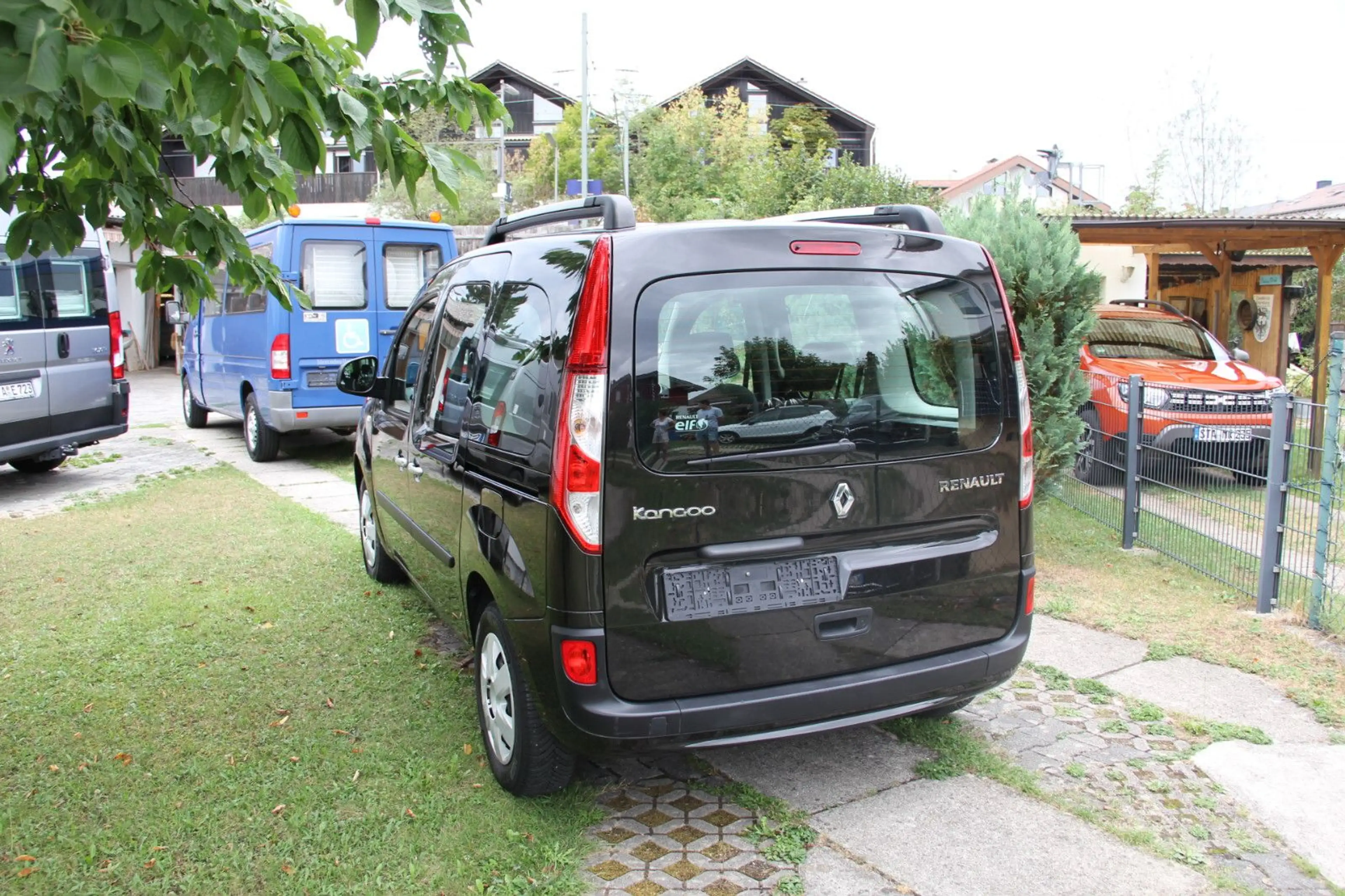 Renault Kangoo Happy Family DCI 90 Klima — photo 13