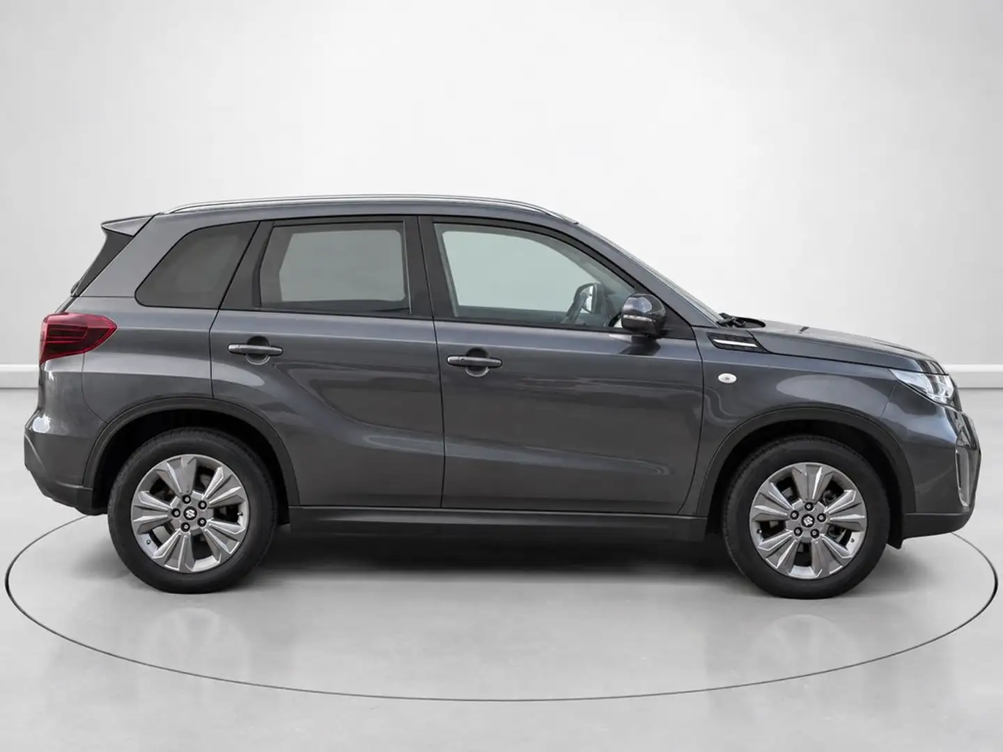 Suzuki Vitara 1.4T Mild Hybrid S2 4WD Gris - 2