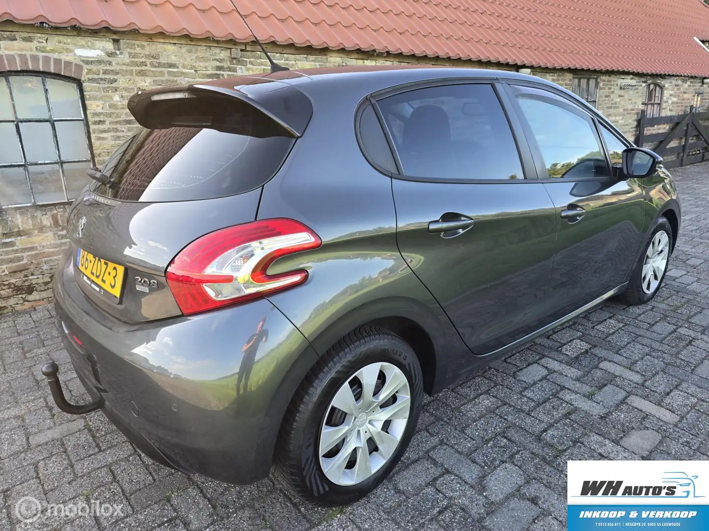 Peugeot 208 1.4 e-HDi Blue Lease Automaat! Grijs - 2
