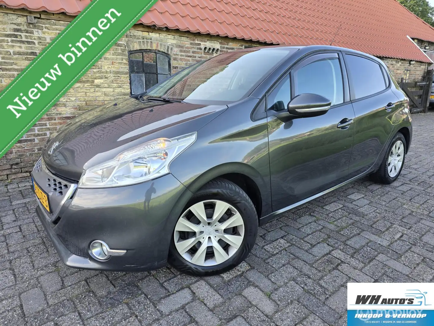 Peugeot 208 1.4 e-HDi Blue Lease Automaat! Grijs - 1