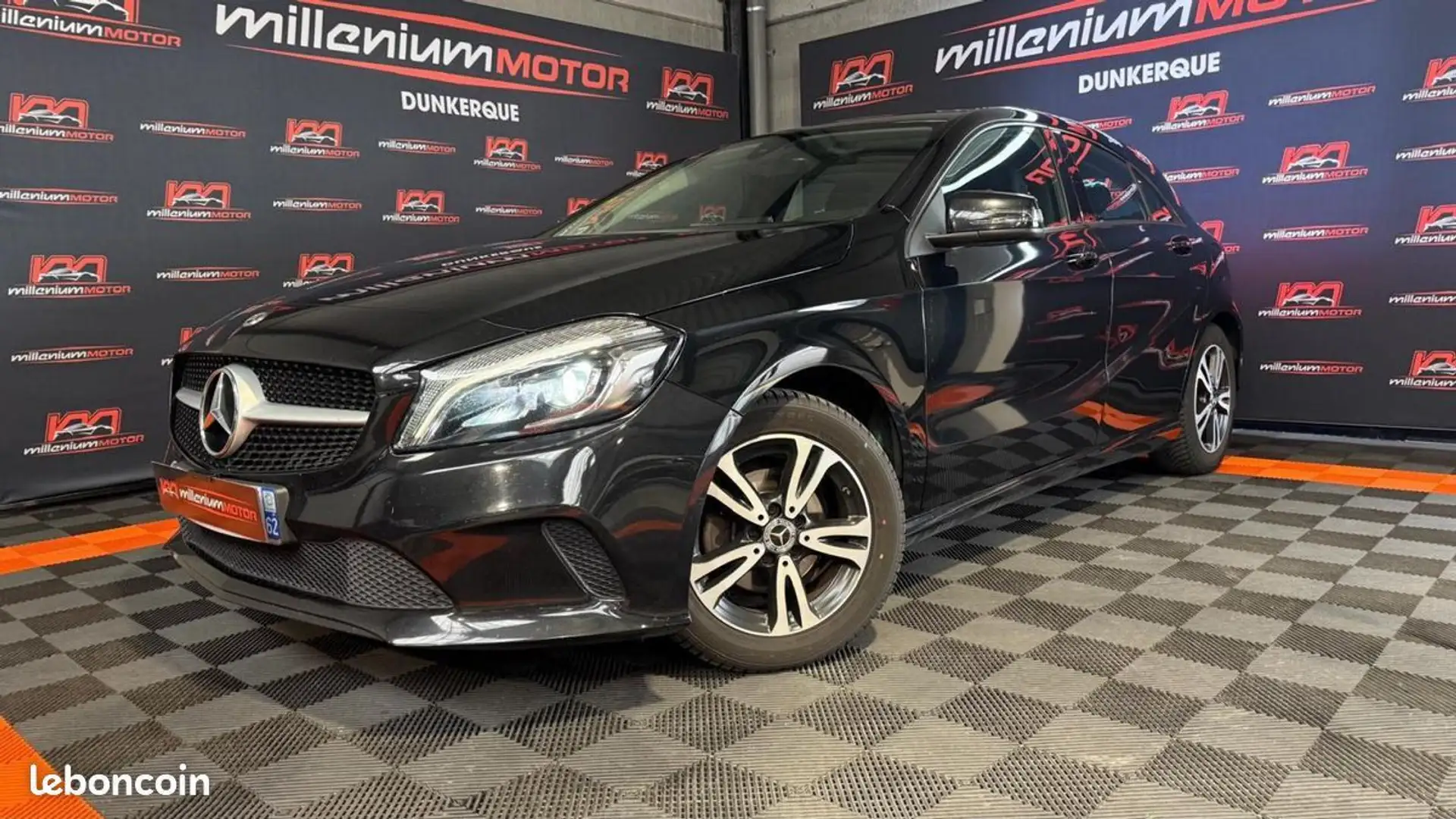 Mercedes-Benz A 180 Mercedes 180 d sensation 109cv 7g-dct -garantie 6  Noir - 1