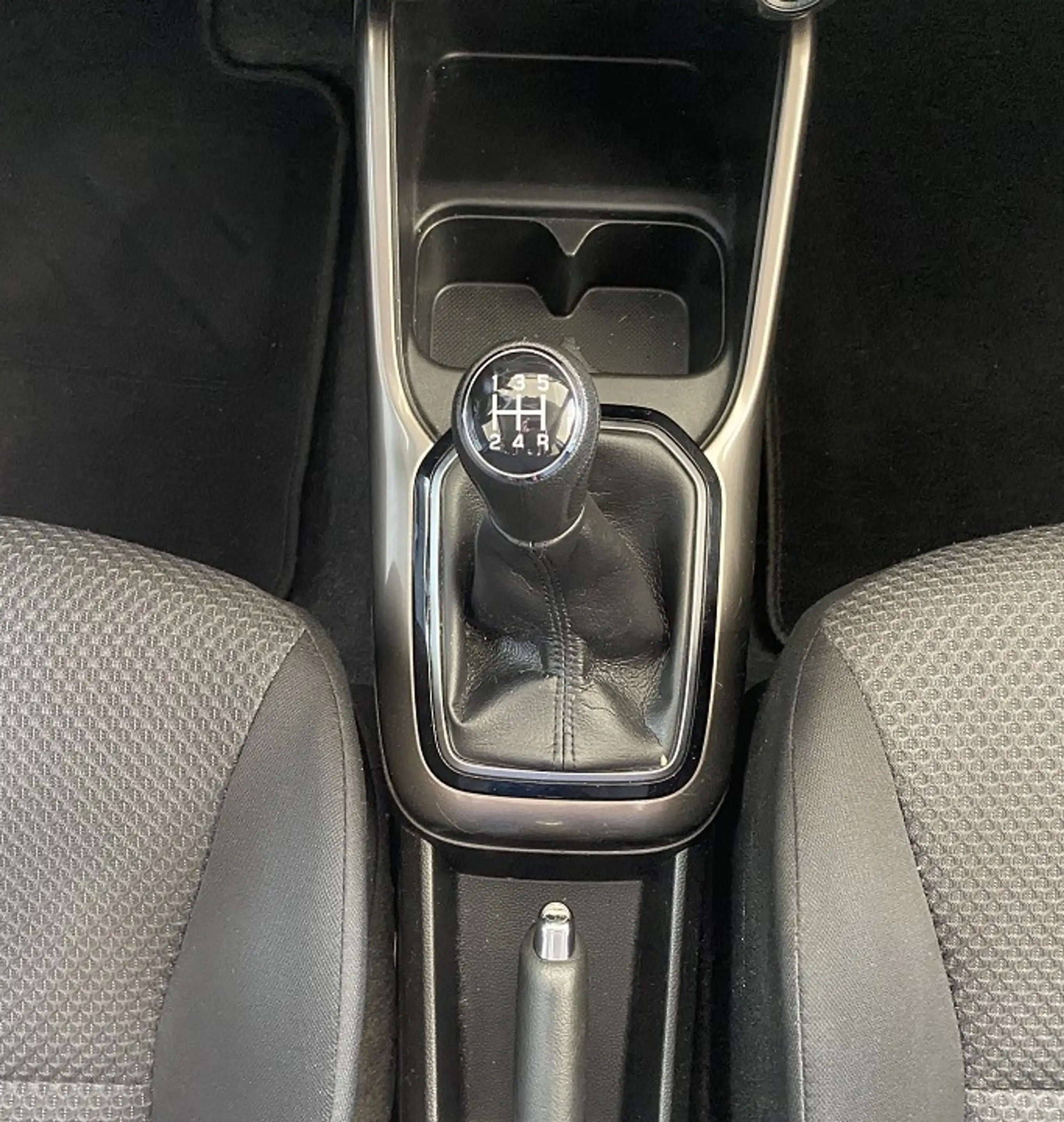 Suzuki Ignis 1.2 Comfort+ NAVI KAM LED — photo 9