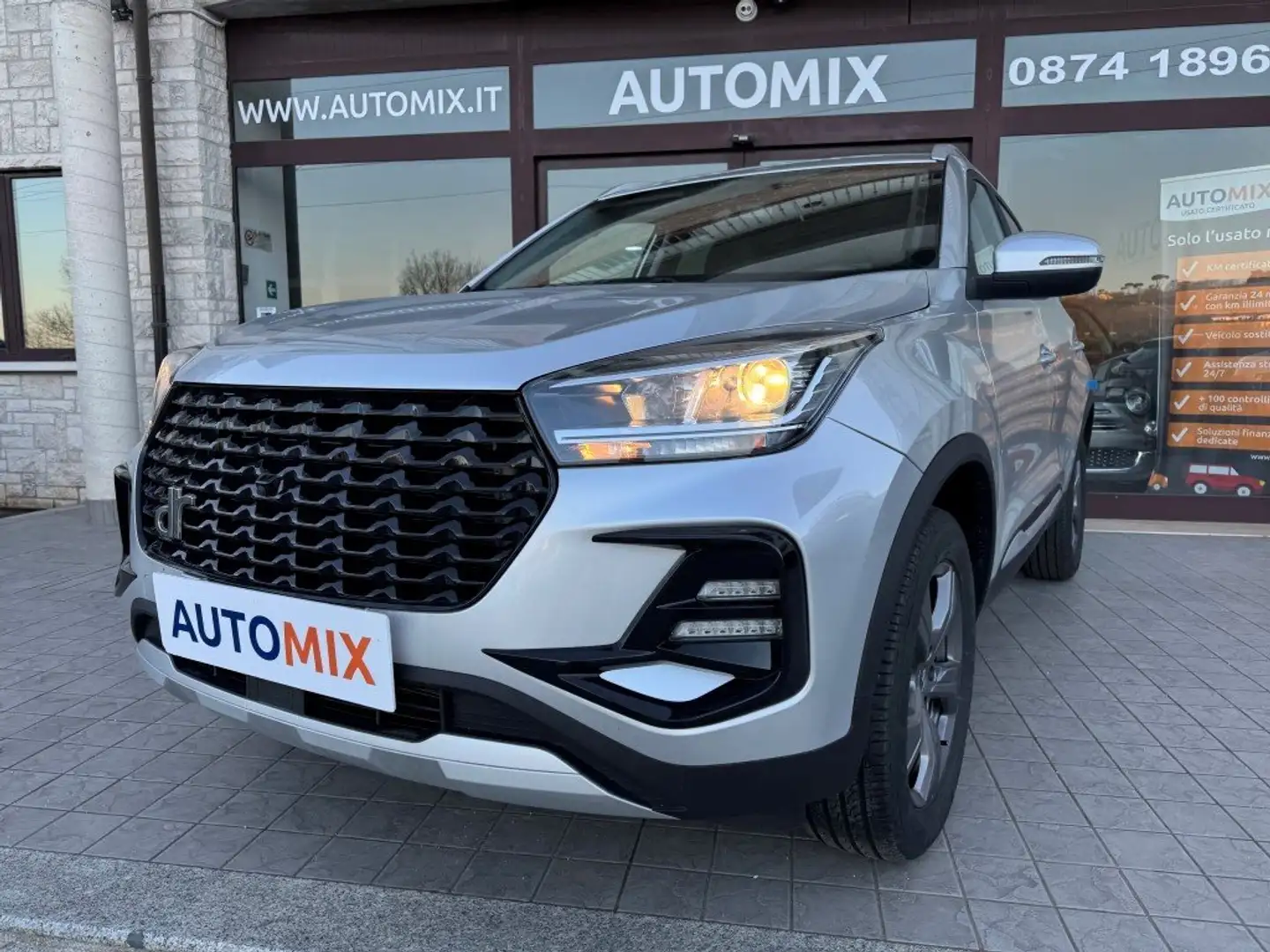 DR Automobiles DR5.0 Unica Mt Thermohybrid Bz/gpl Km0 Plateado - 2