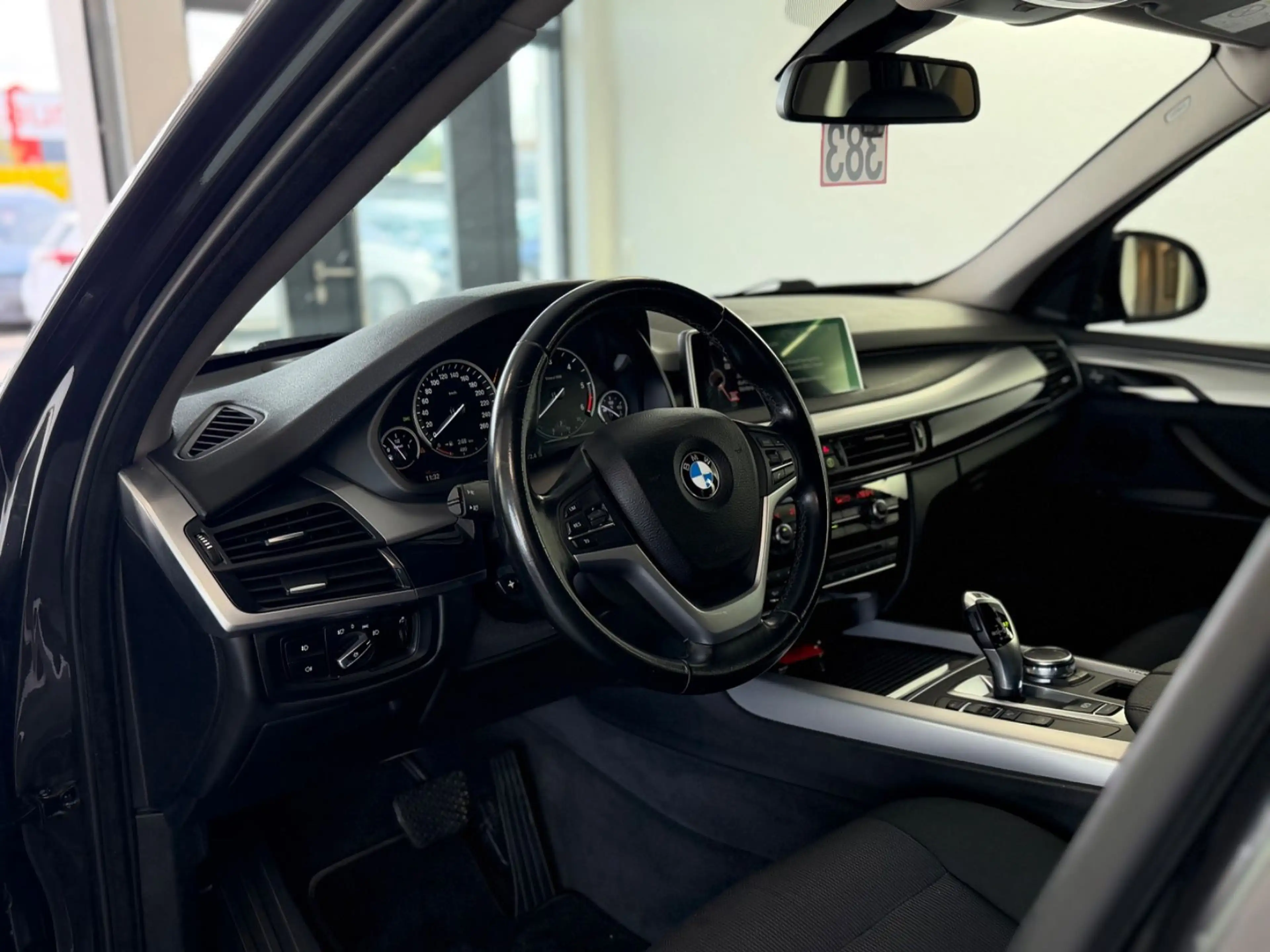 BMW X5 xDrive30d | HUD | Pano | Kamera | Navi — photo 11