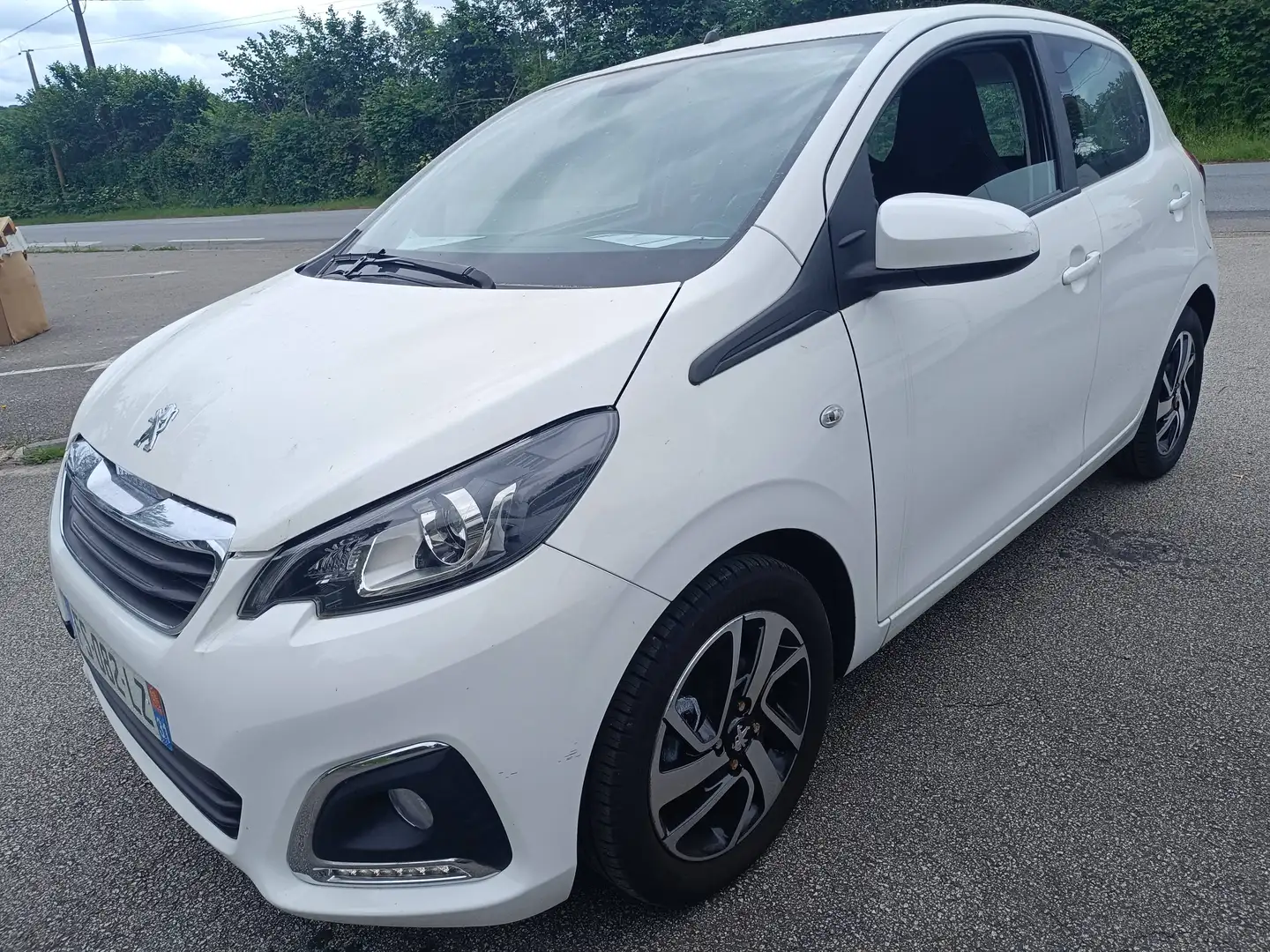 Peugeot 108 VTi 72 Allure S\u0026amp;S 5p Weiß - 2