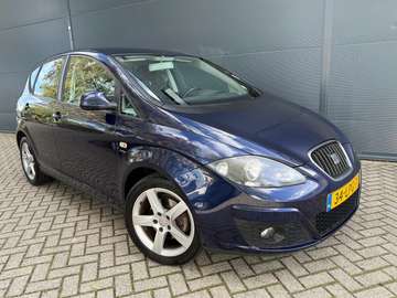 1.4 TSI Sport/Airco/cruise/bluetooth/trekhaak/park