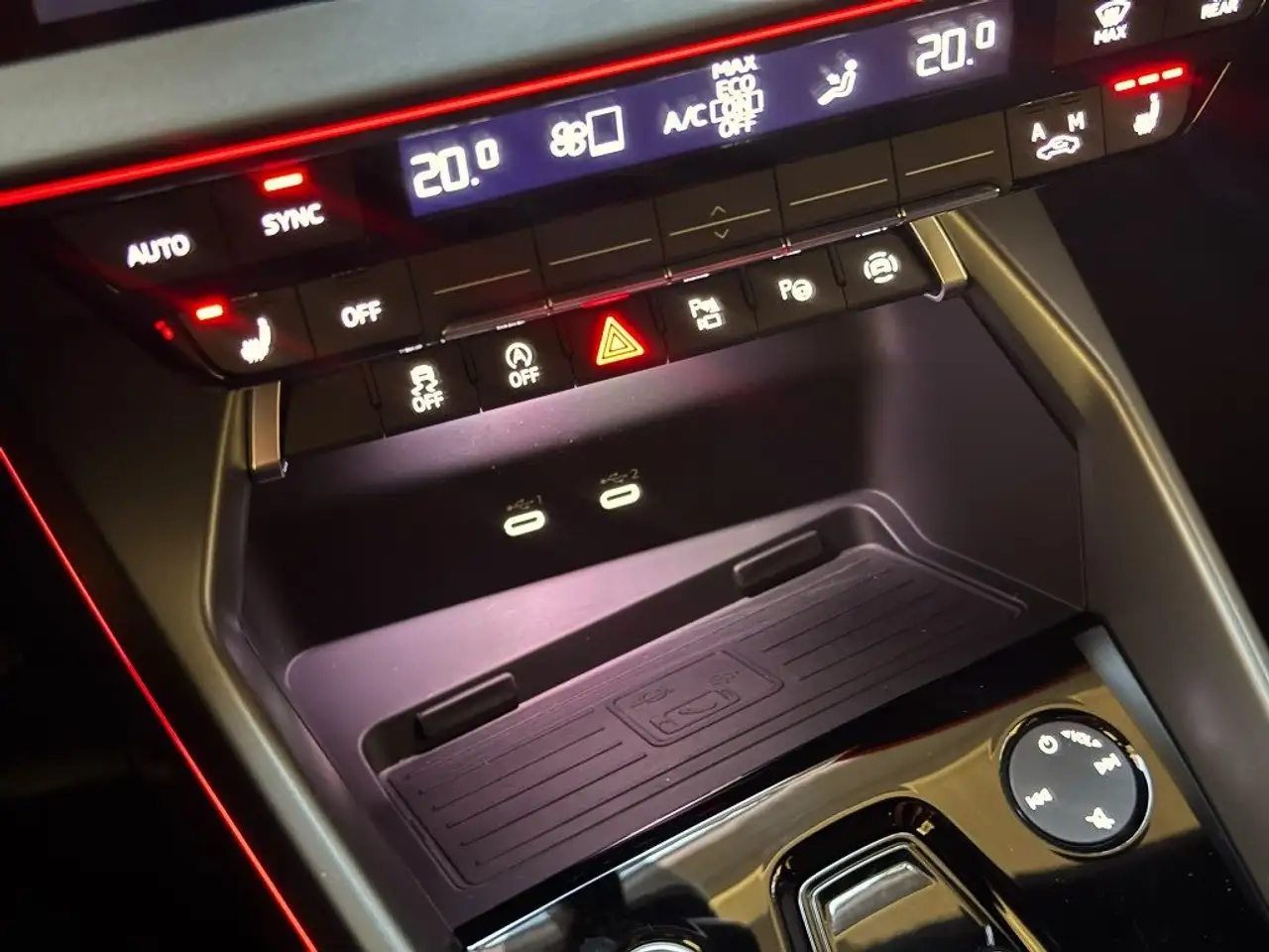 2025 Audi A3 SPB 35 TDI S tronic S line edition, photograph 12