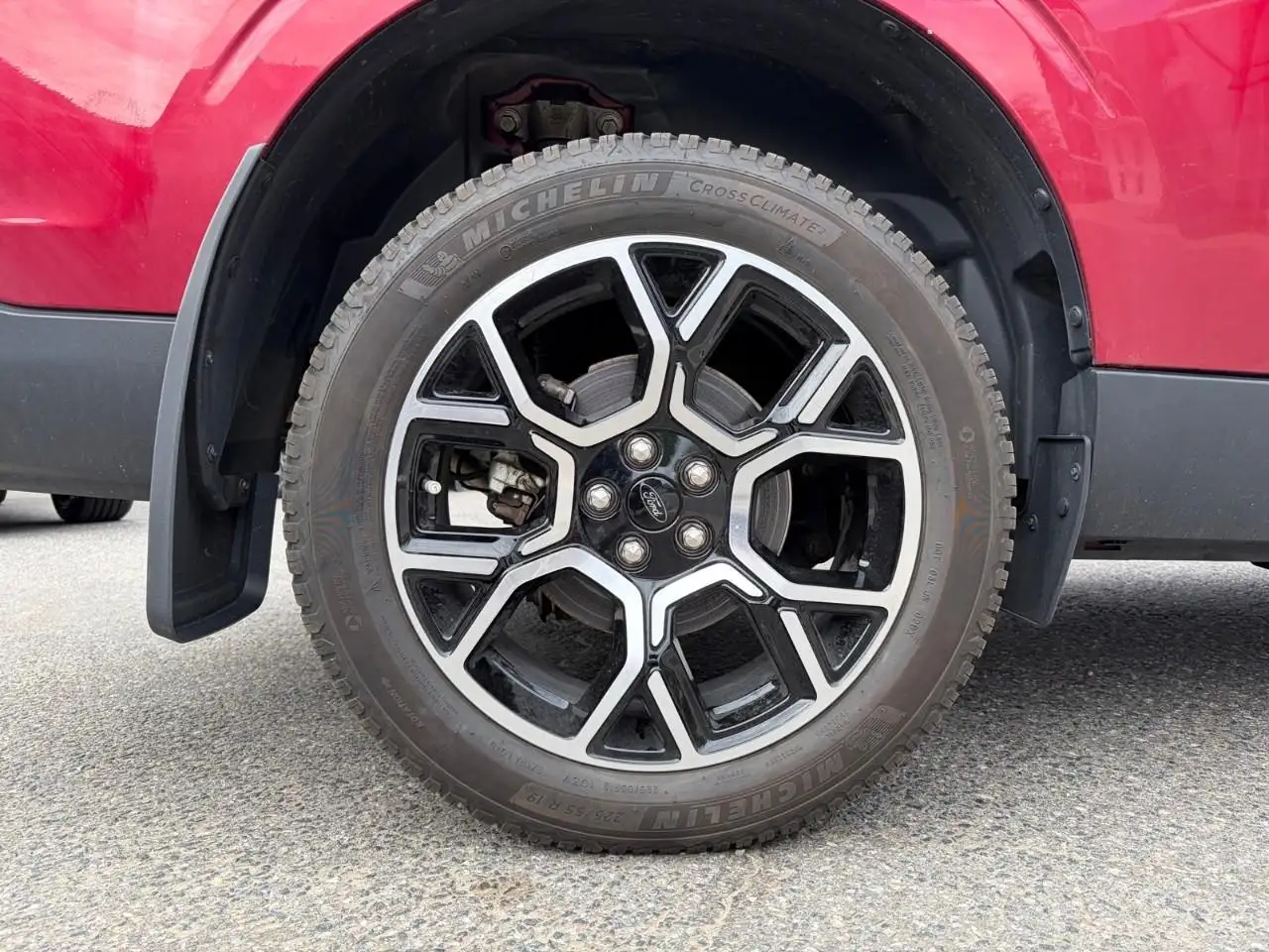 Ford Maverick снимка Ford Maverick