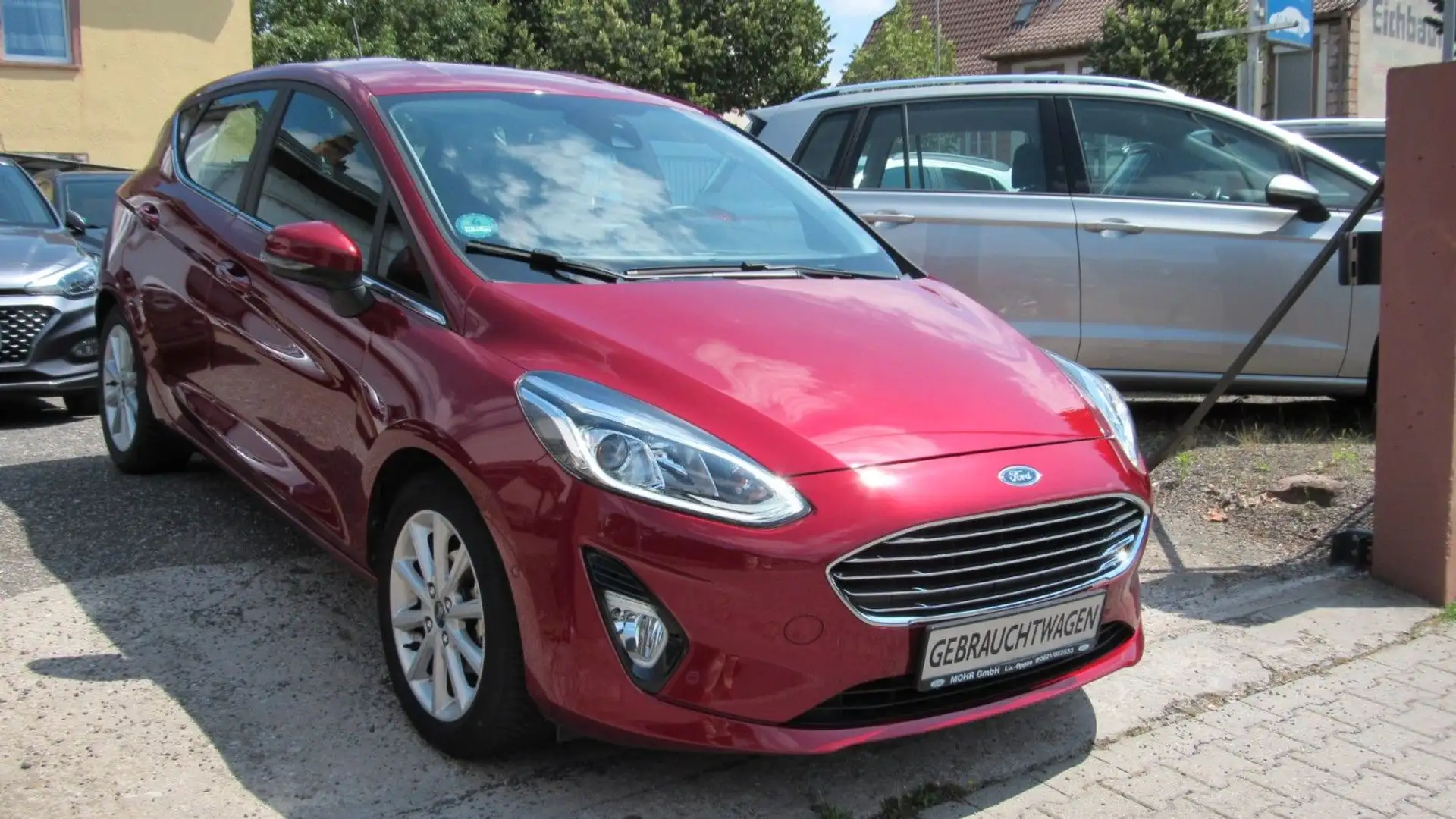 Ford Fiesta 1,0 74kW Titanium Automatik*Behindertenge Rood - 2