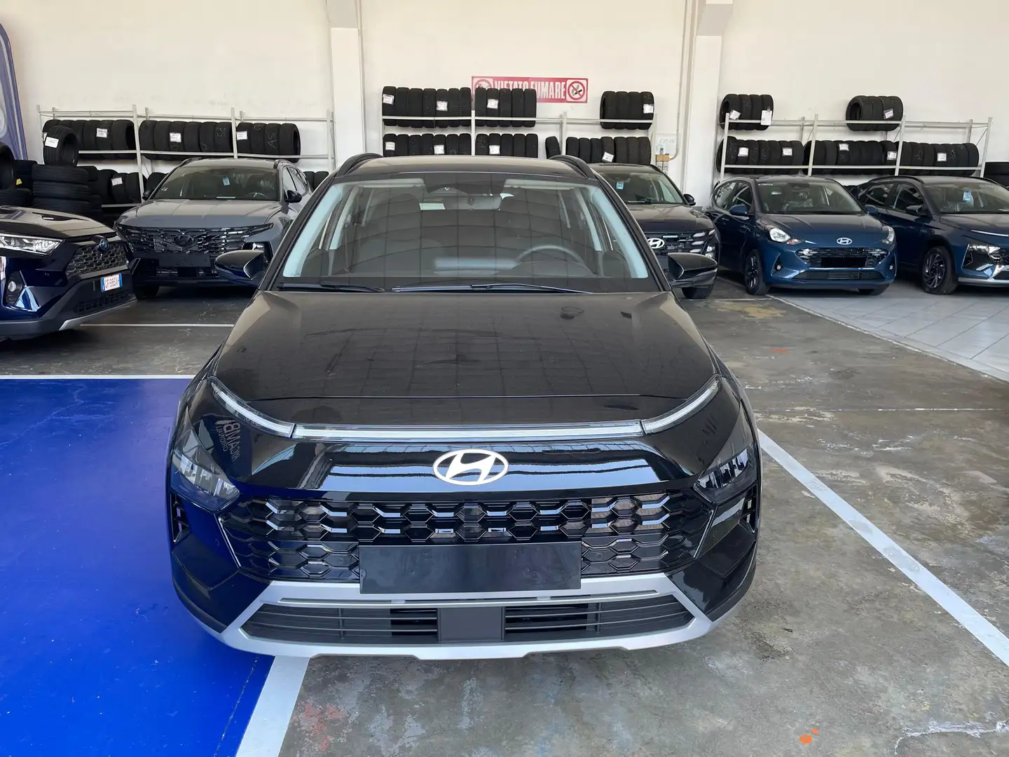 Hyundai BAYON 1.2 mpi MT Xline Km0 Nero - 2