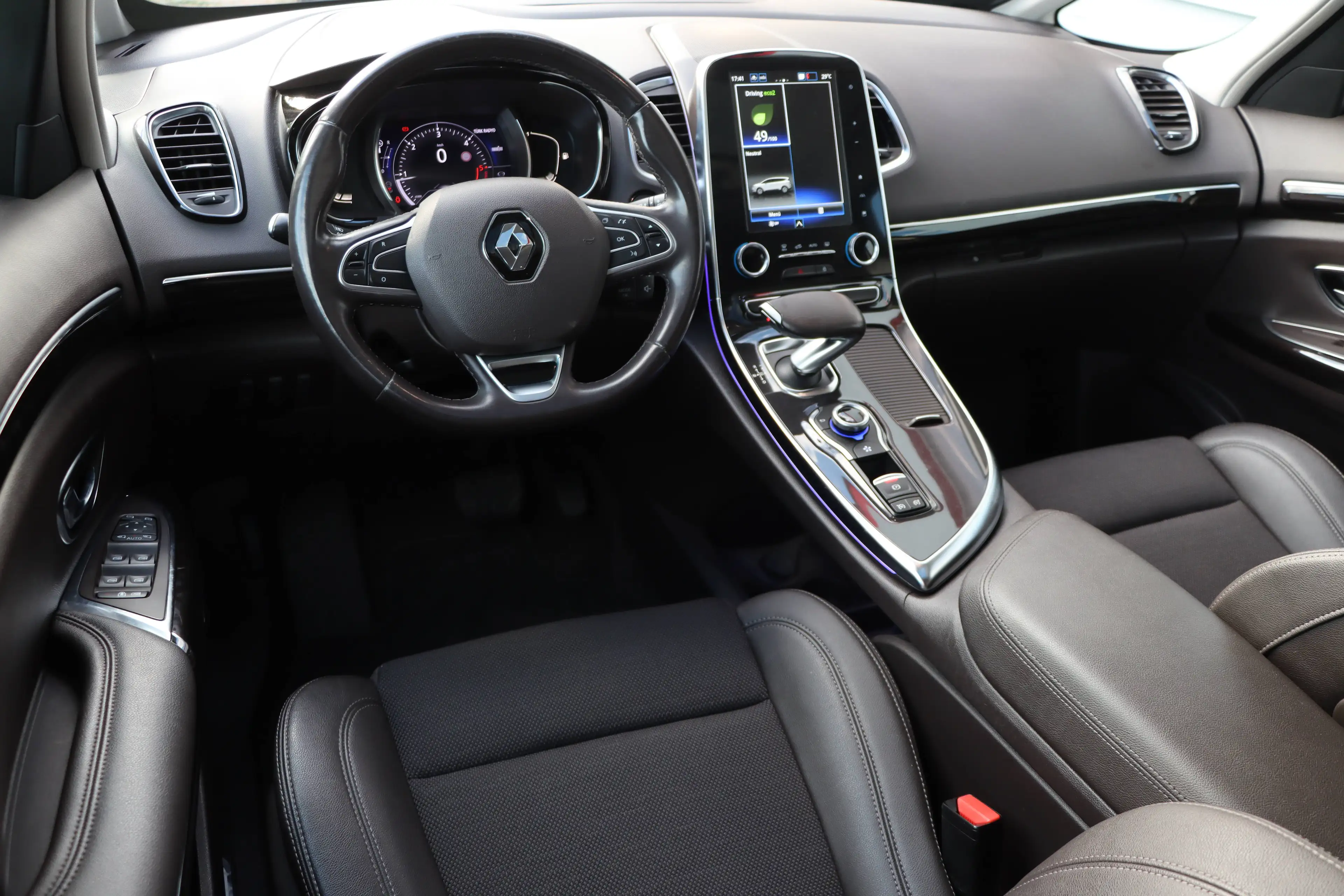 Renault Espace Life | 7-Sitzer | Panoramaglasdach | Arkamys Soundsystem | Bremsasisstent | LED | — photo 8