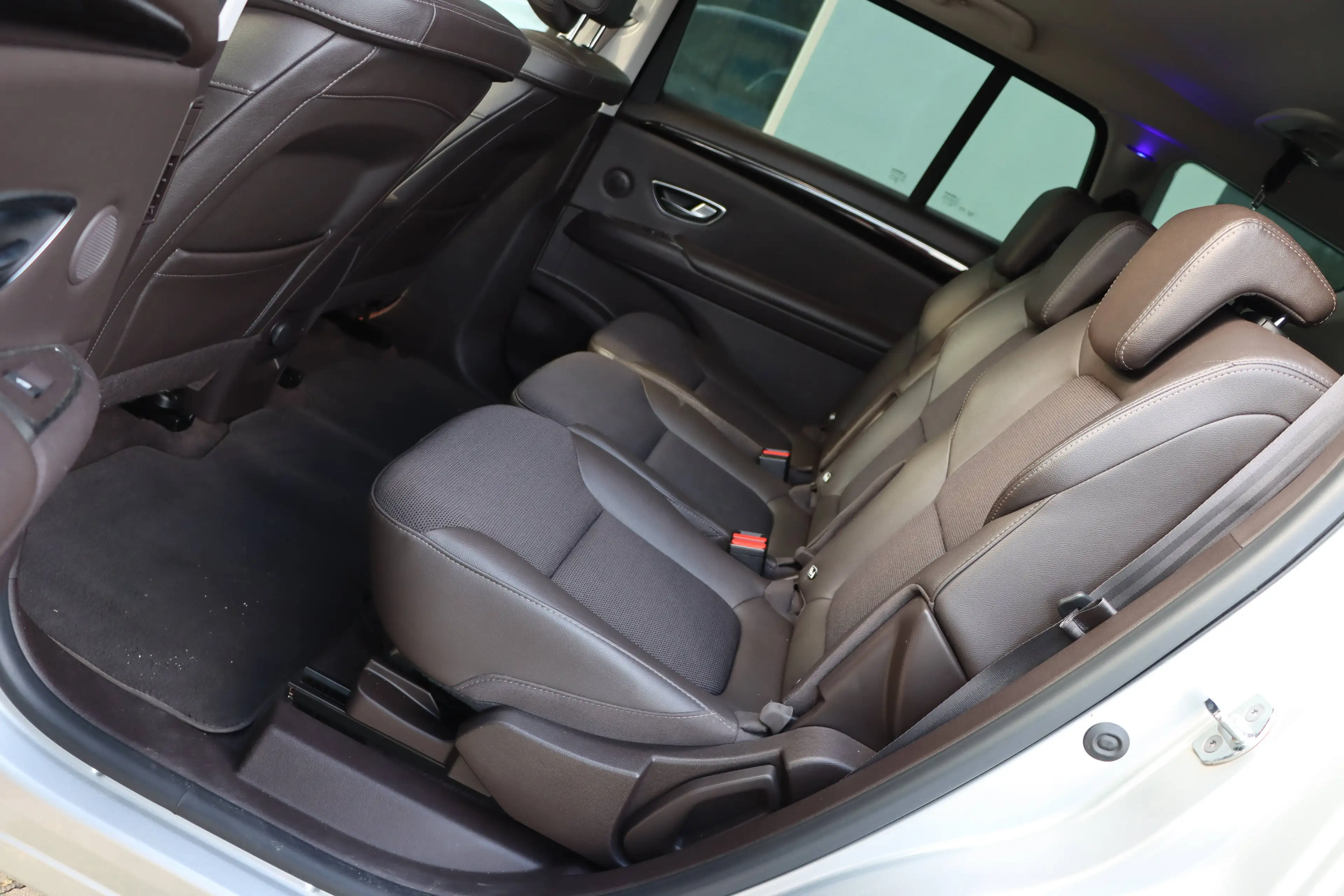Renault Espace Life | 7-Sitzer | Panoramaglasdach | Arkamys Soundsystem | Bremsasisstent | LED | — photo 14