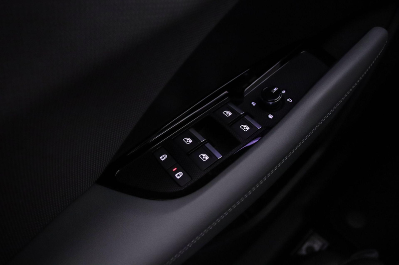 Audi Q3 Sportback 1.5 e-hybrid S edition | Panorama Dak | — photo 12