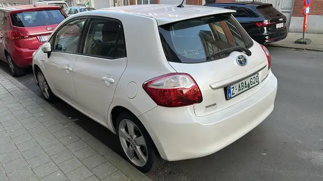 Toyota Auris Auris HEV 1.8i HSD Luna CVT