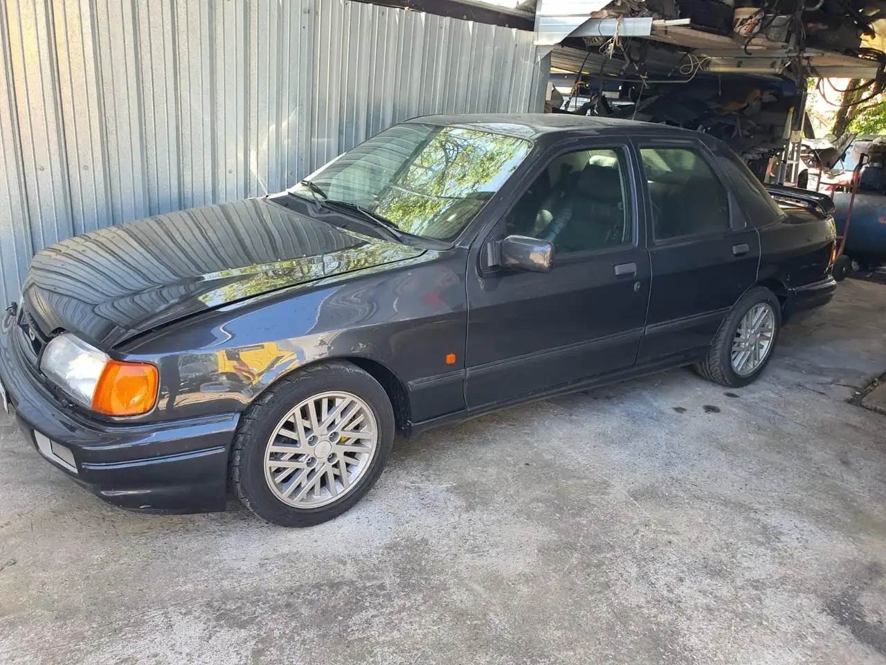 Ford Sierra 4p 2.0 Cosworth, foto 3