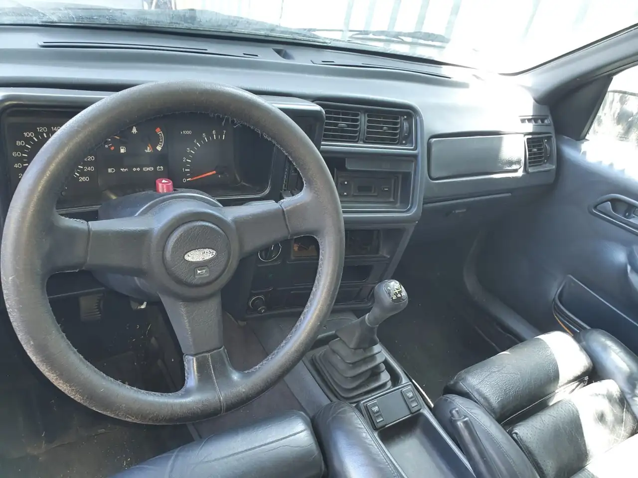 Ford Sierra 4p 2.0 Cosworth, foto 4