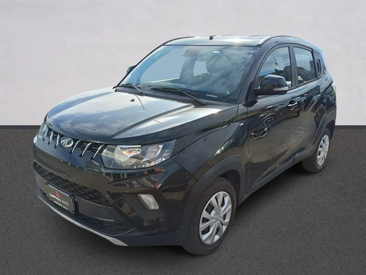 Mahindra KUV100 KUV100 1.2 K6+ Noir - 1