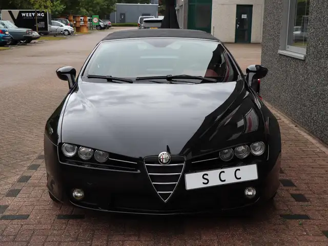Alfa Romeo Brera Spider Q4 V6 3.2