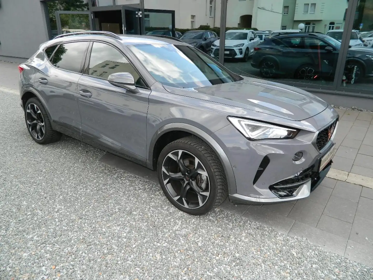 CUPRA Formentor 1.5 TSI DSG AHZV/Navi/Sitzheizung/Parklenkassist/A Szary - 1