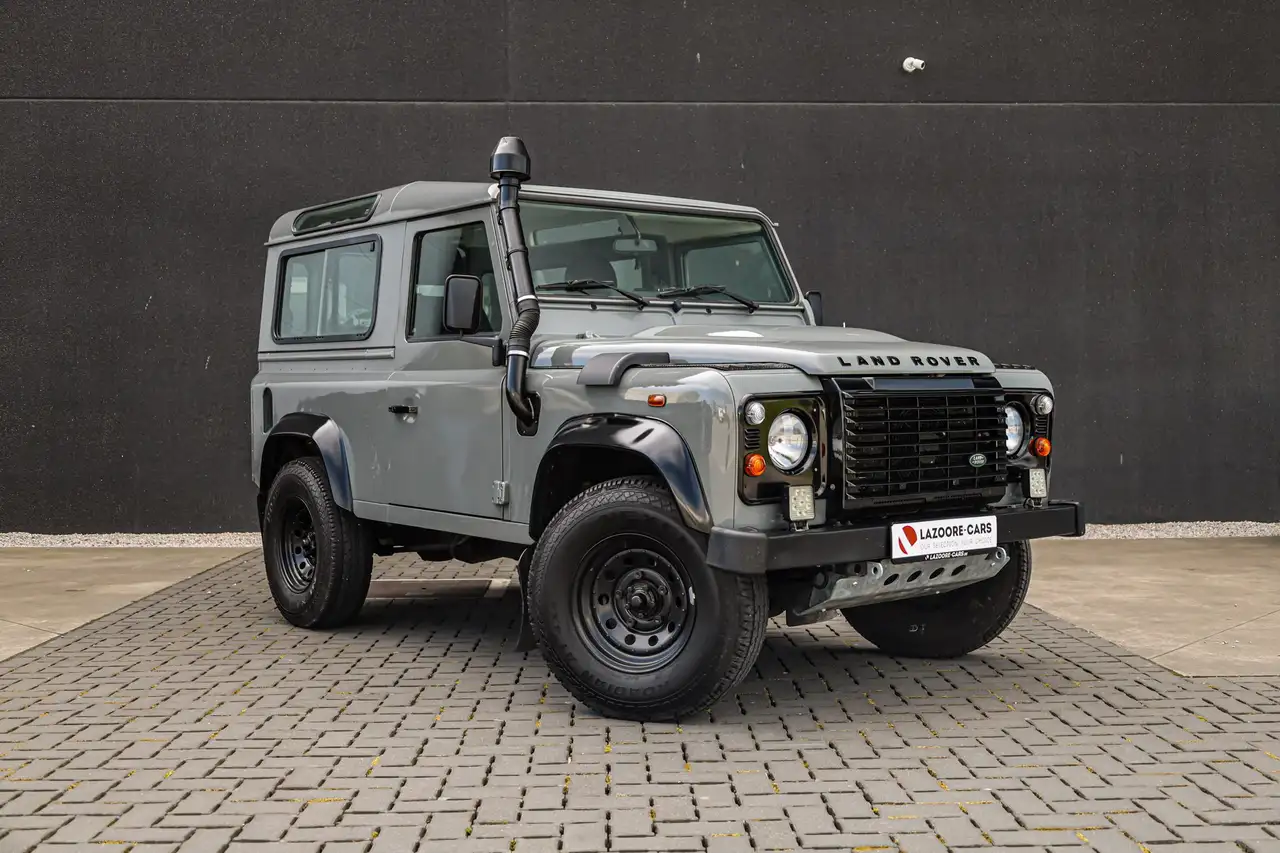 Land Rover Defender 2.2 TD4 Turbo-Lichte vracht — foto 2