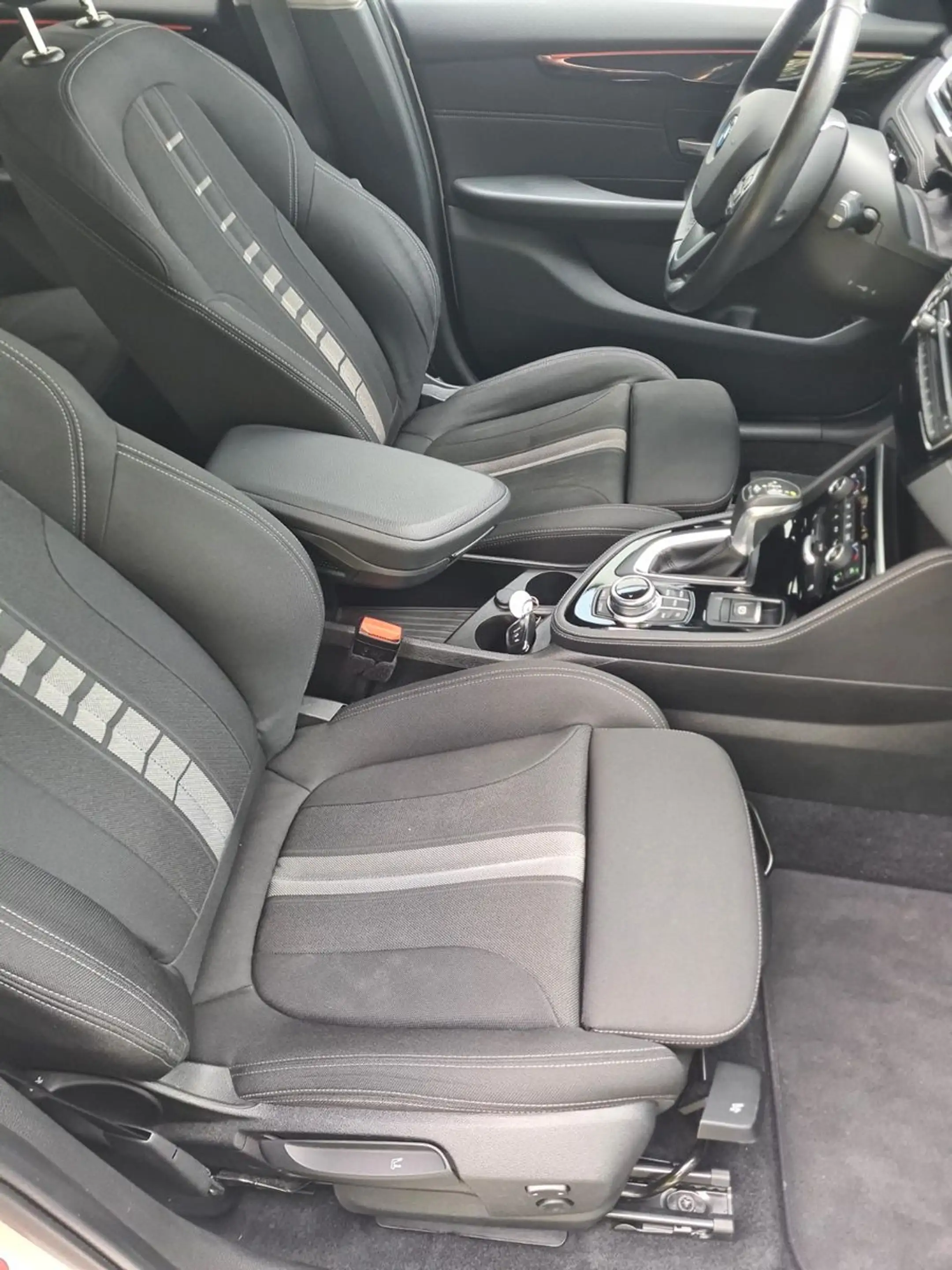 BMW 225 xe Active Tourer Sport Line *Garantie*Autom. — photo 13