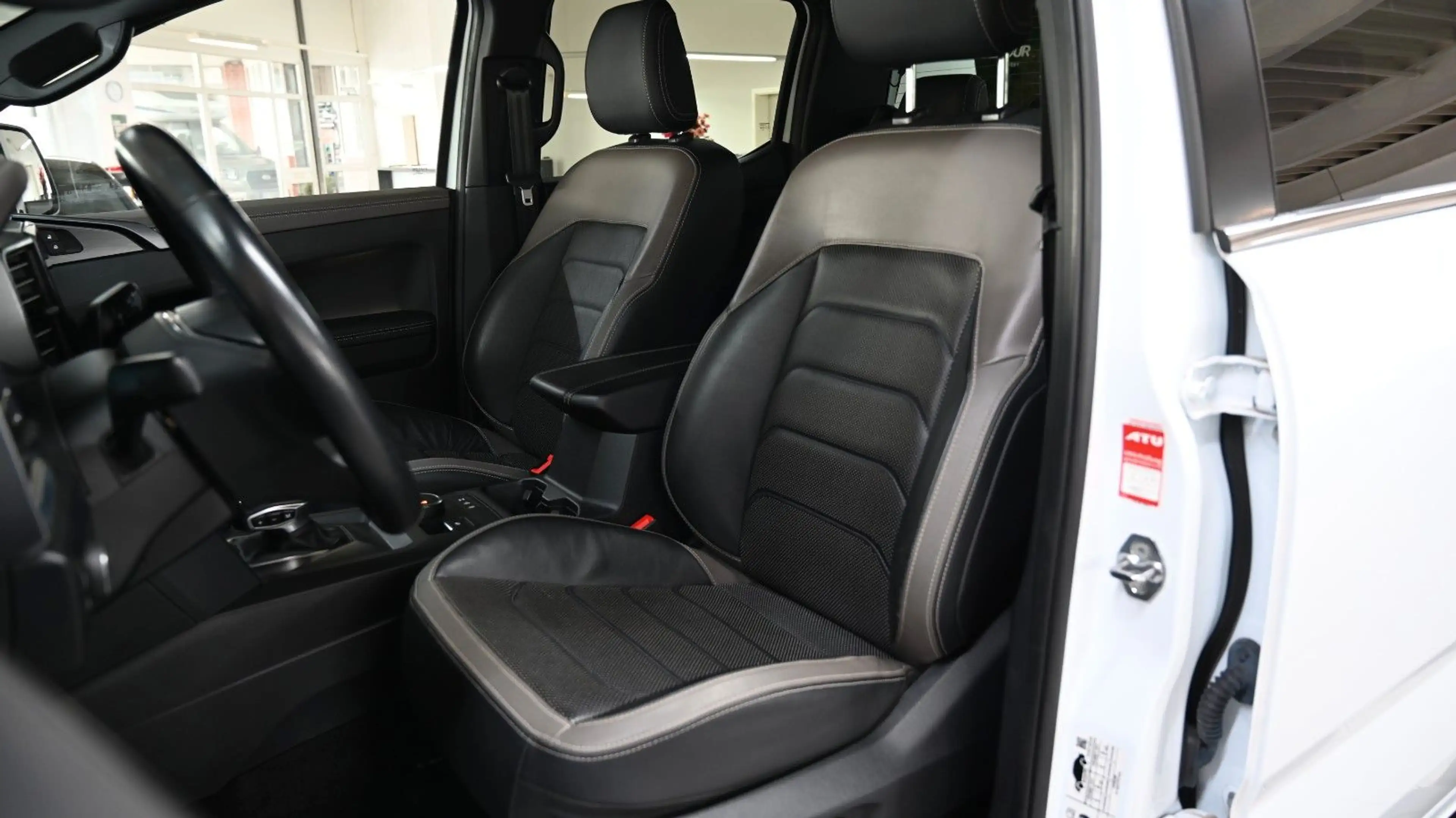 Volkswagen Amarok Aventura Doppelkabine 4Motion *1.HAND*LED — photo 15