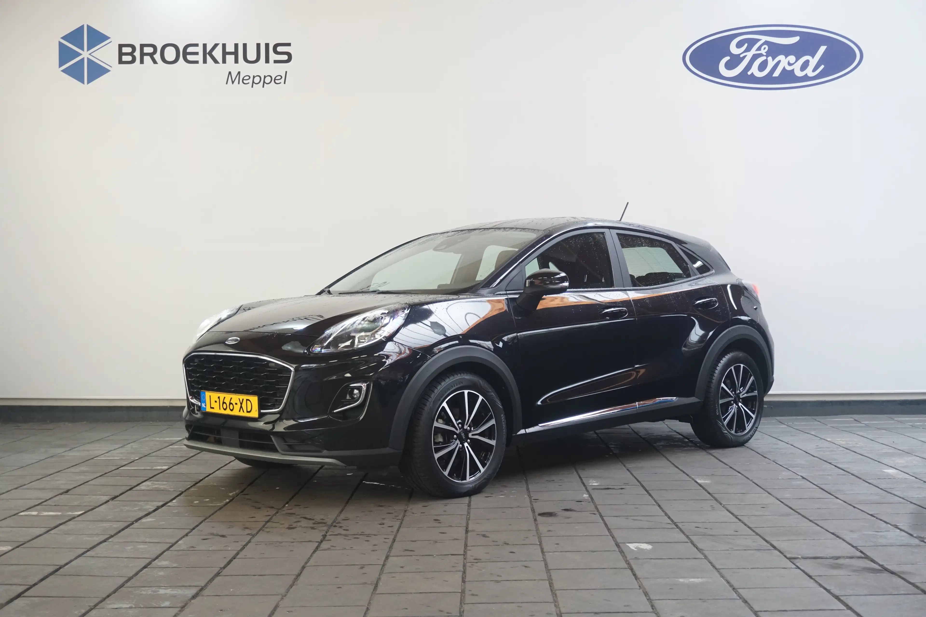 Ford Puma 1.0 EcoBoost Hybrid Titanium — photo 2