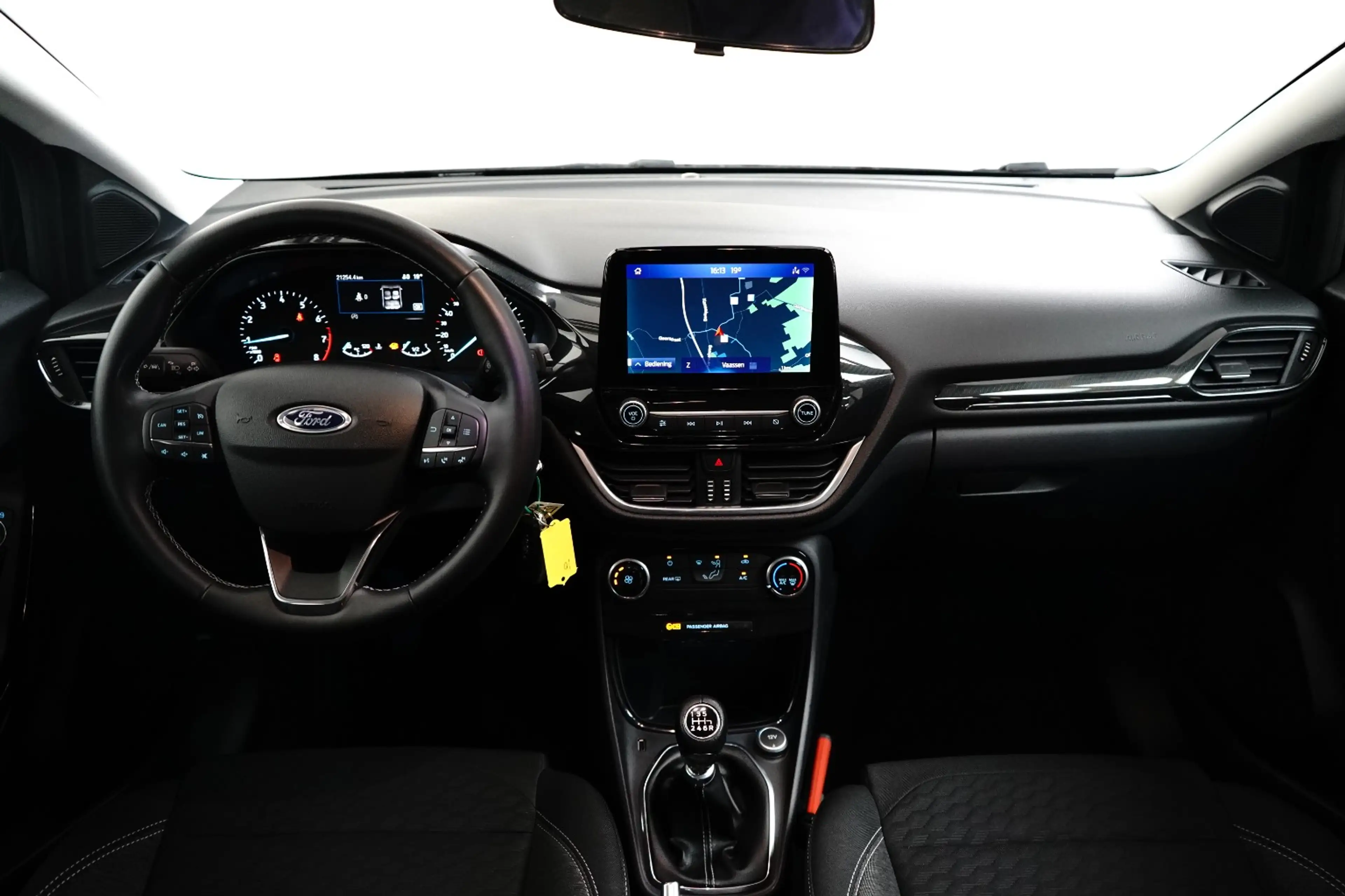 Ford Puma 1.0 EcoBoost Hybrid Titanium — photo 8