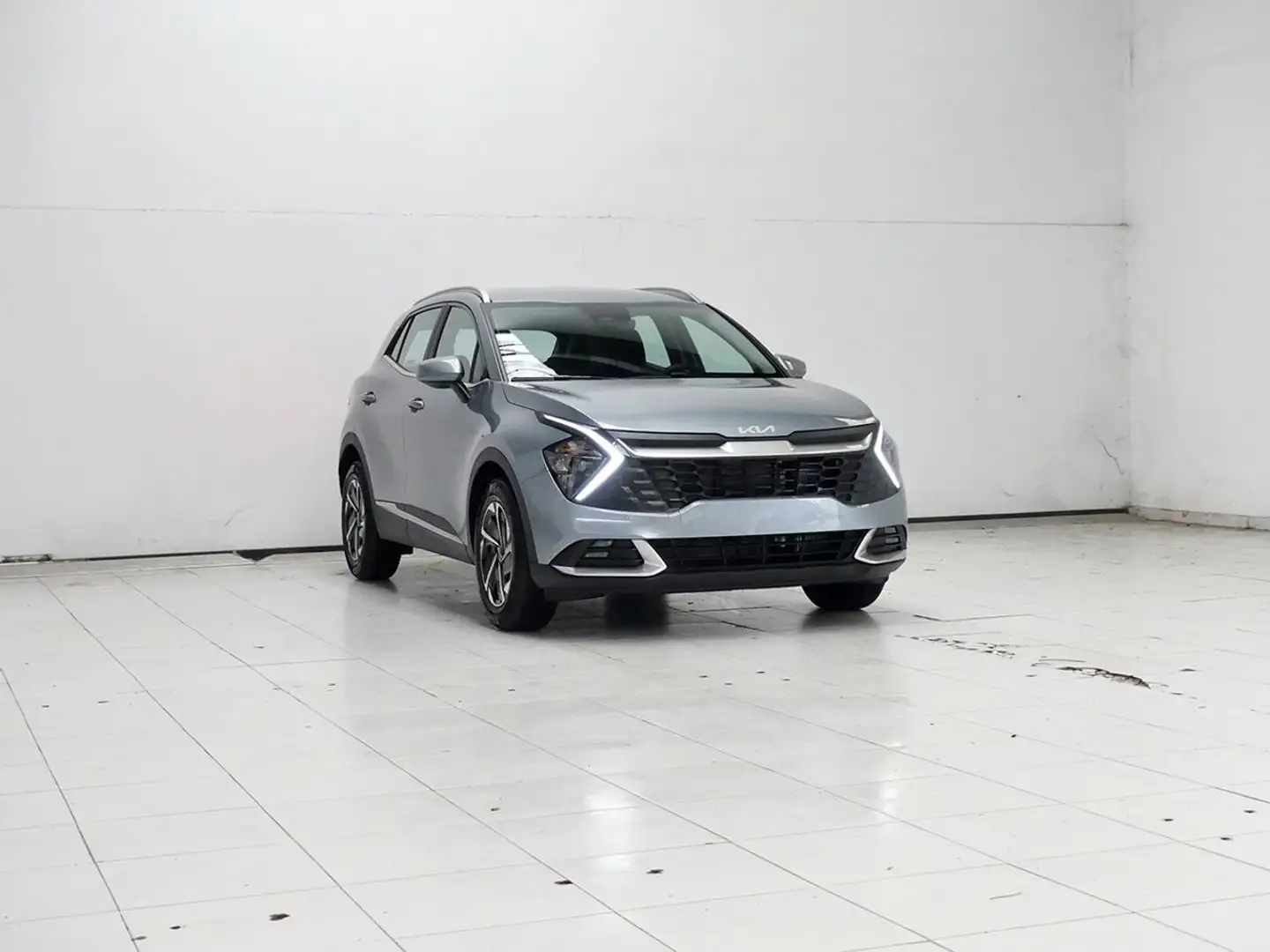 Kia Sportage 1.6 CRDI MHEV 100KW DRIVE 136 5P Gris - 2