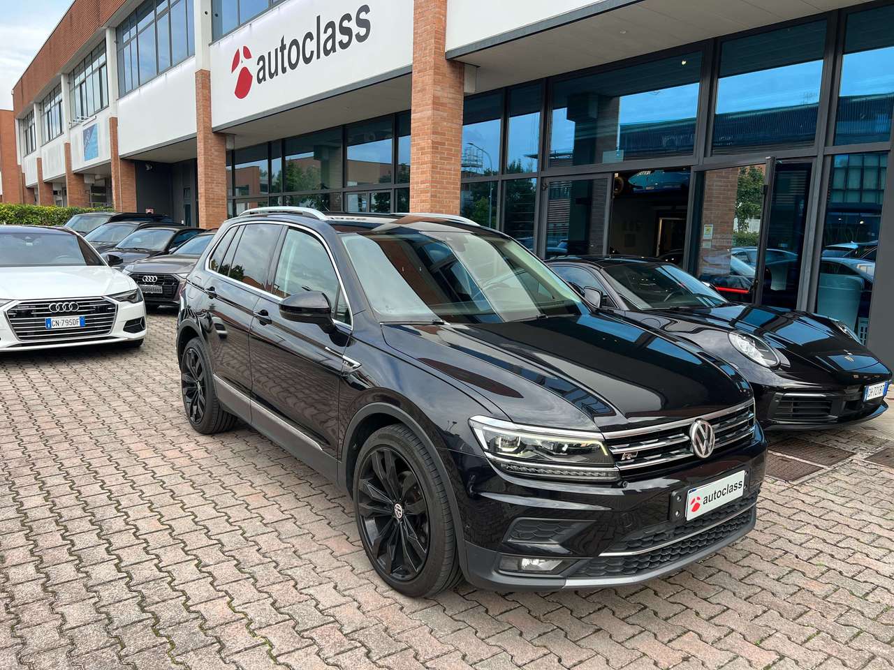 Volkswagen Tiguan Tiguan 2.0 tdi Advanced R-Line 150cv dsg