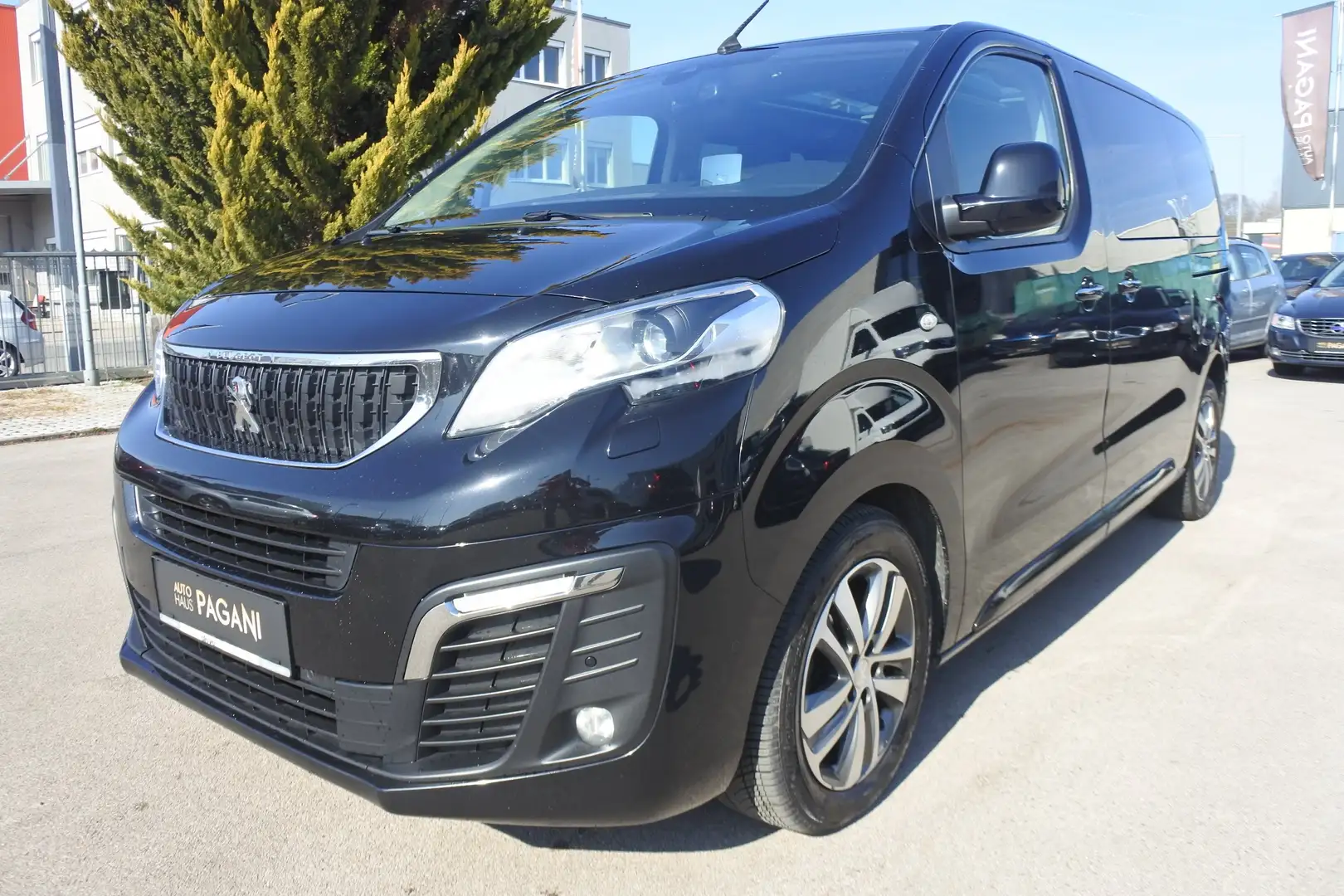 Peugeot Traveller Traveller Allure L2 BlueHDI 150/WEBASTO/AHK/ - 2