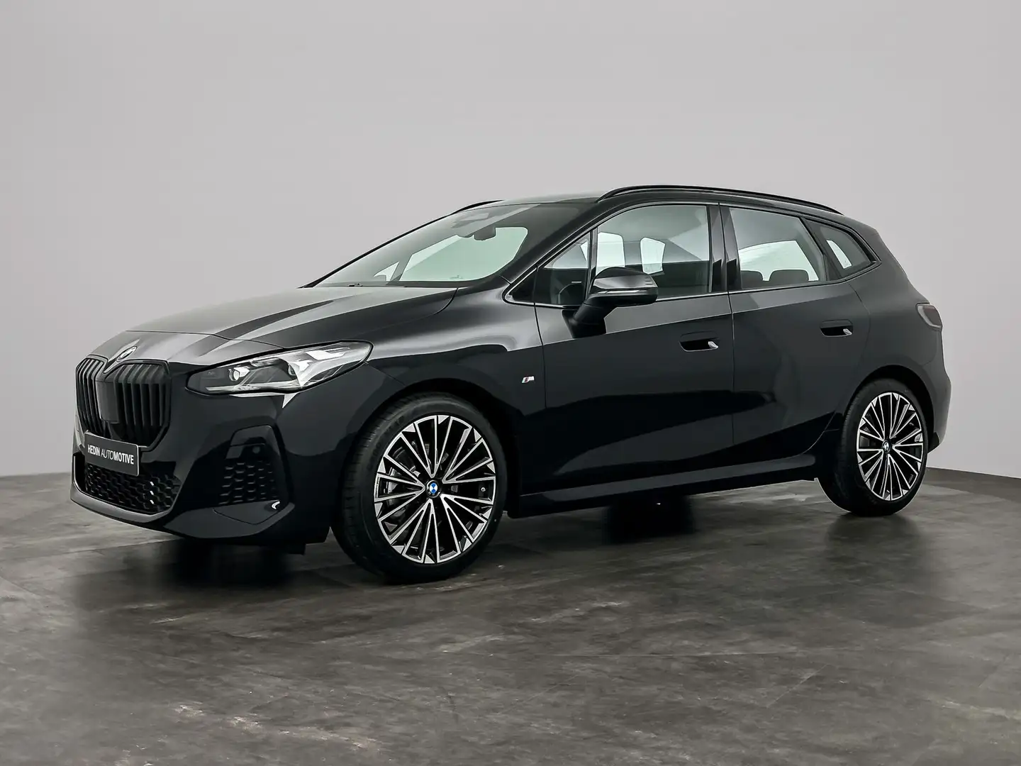BMW 218 2 Serie 218i Active Tourer M Sportpakket | Premium Zwart - 1